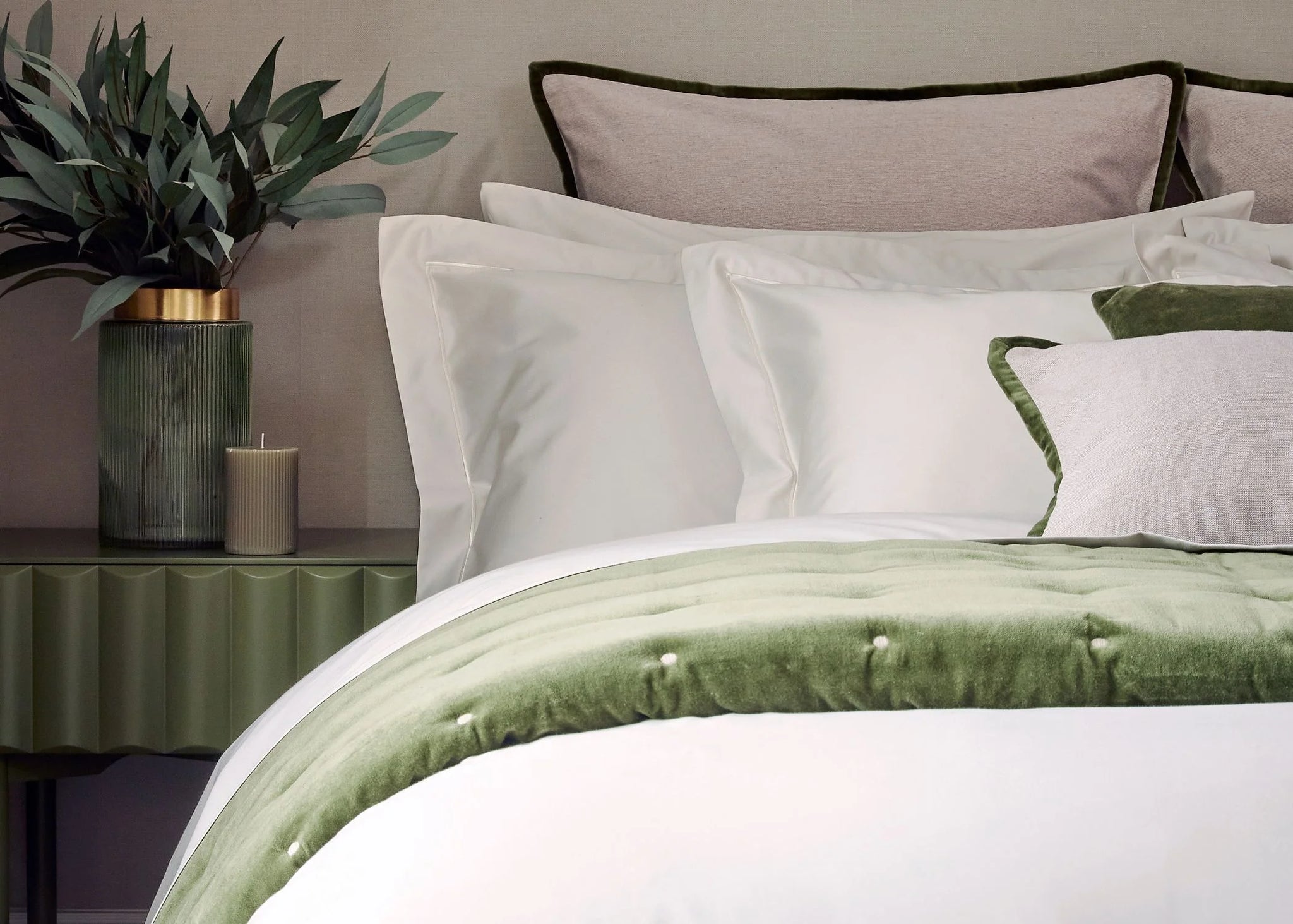 بياضات أسرّة كريستي