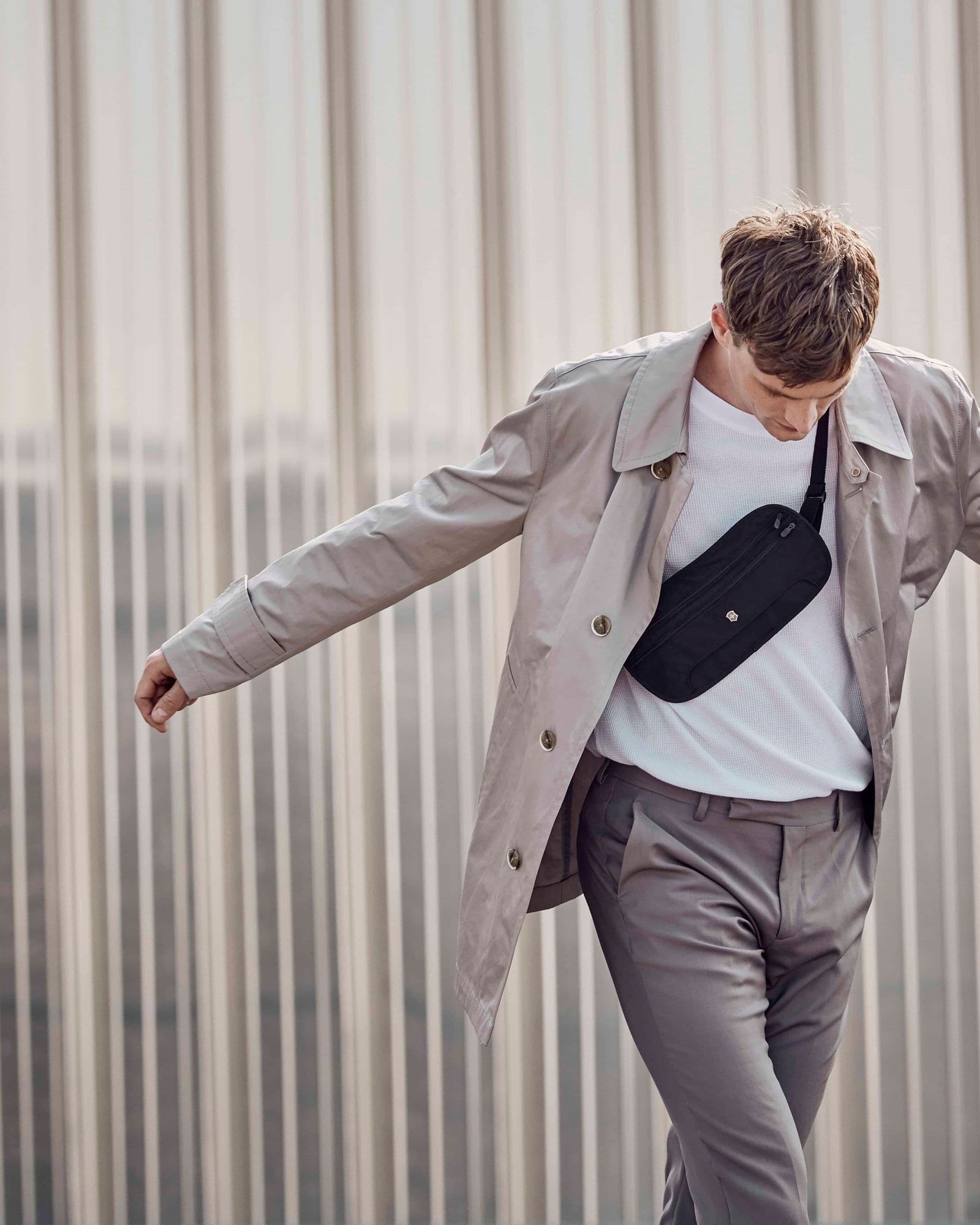 حقيبة حزام الأمان الفاخرة من فيكتورينوكس