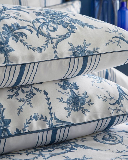 طقم غطاء لحاف "تويلريز" من لورا آشلي، لون منتصف الليل