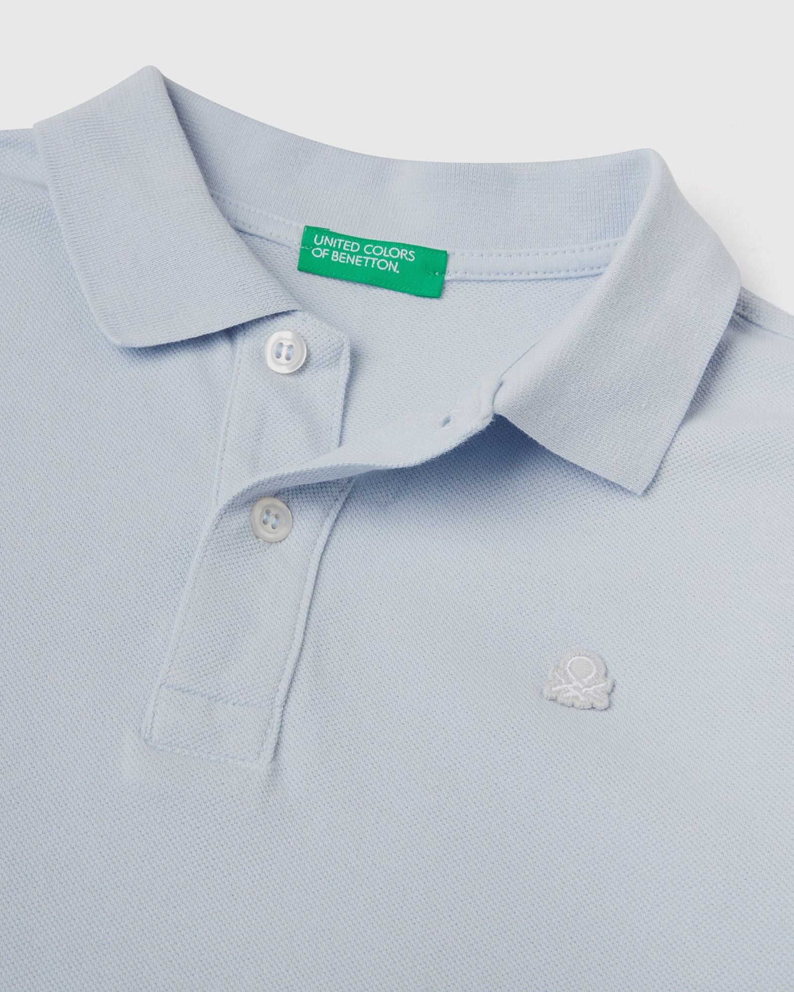 قميص بولو بقصّة Slim Fit مصنوع من القطن العضوي بنسبة 100%