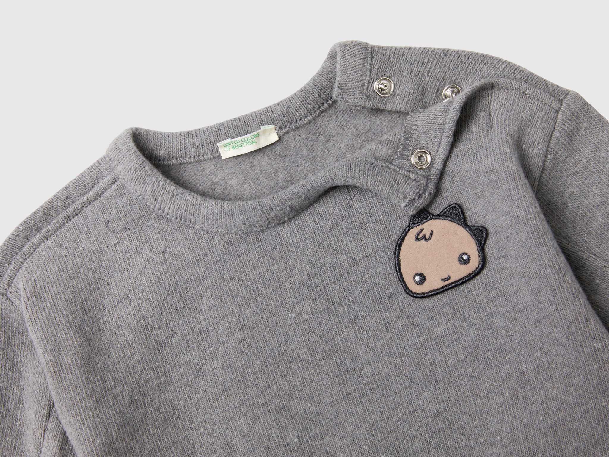 سويت شيرت من مزيج القطن المعاد تدويره