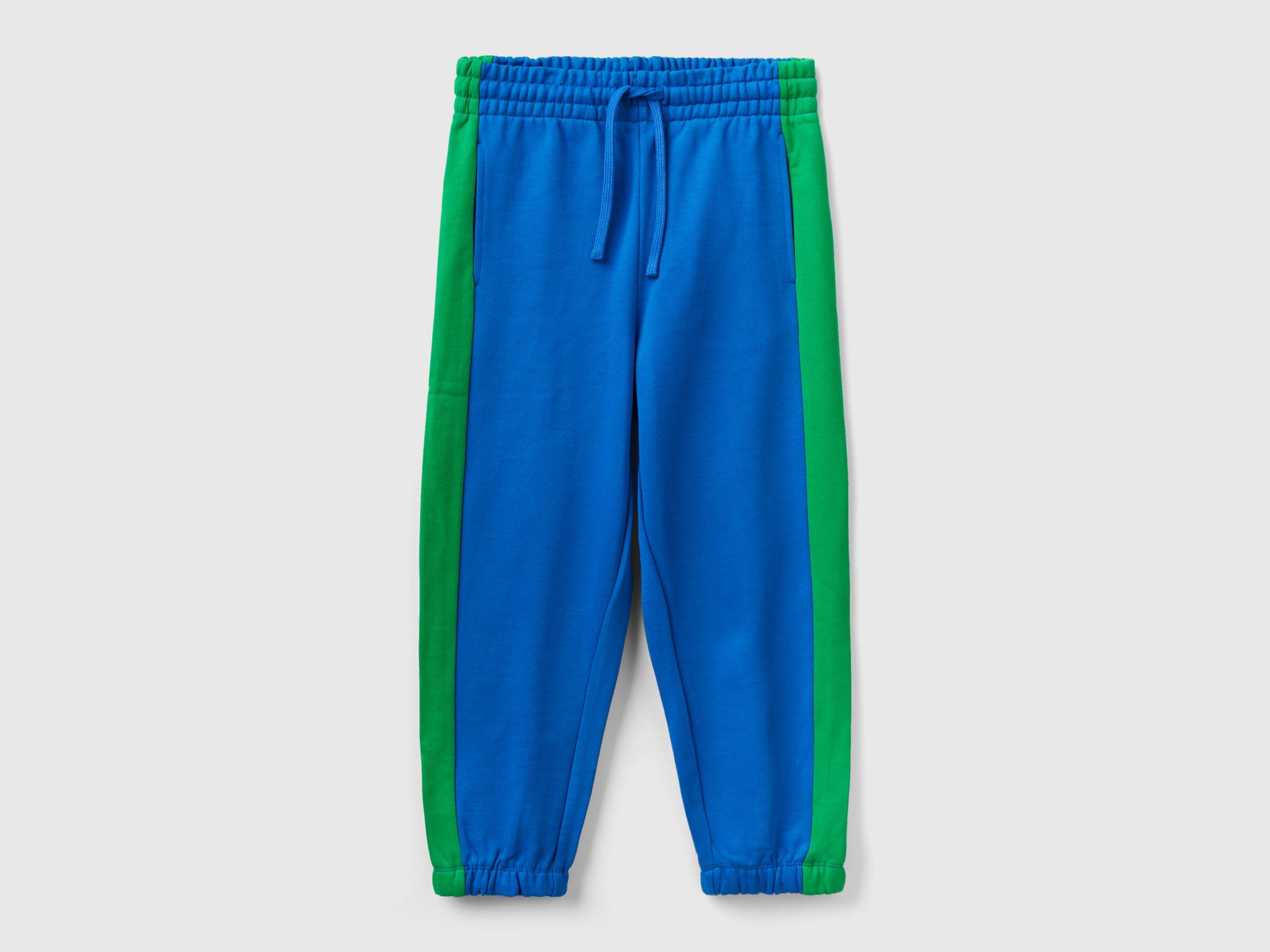 Balloon fit joggers with side bands