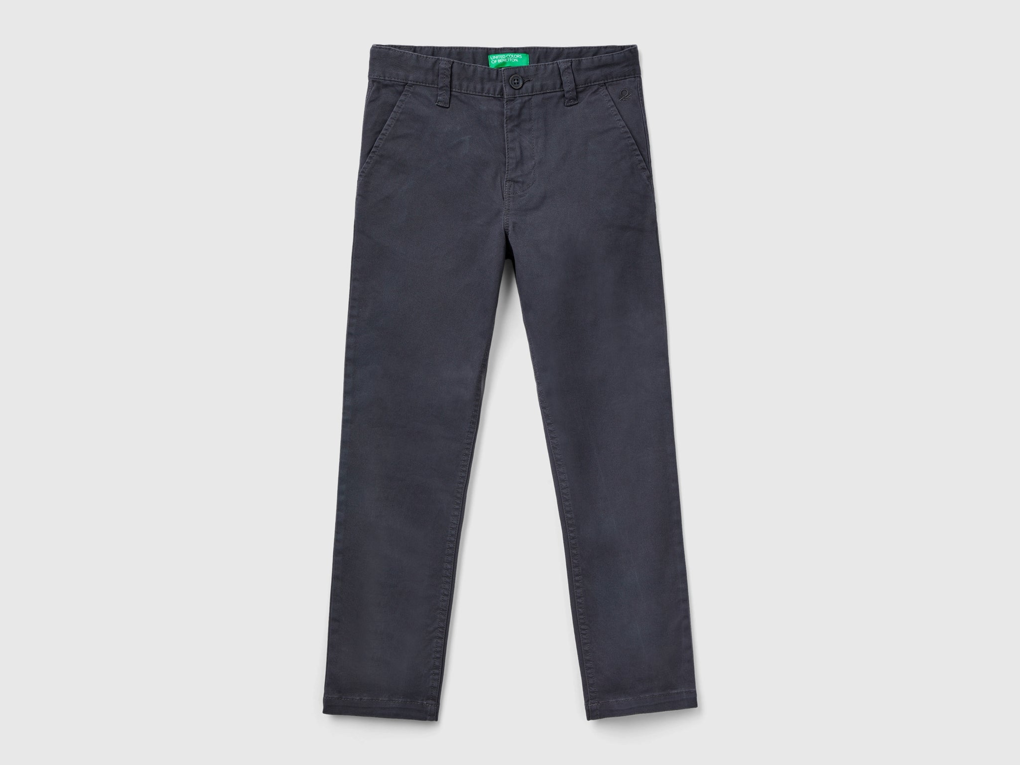 بنطال تشينو ضيق من القطن المرن