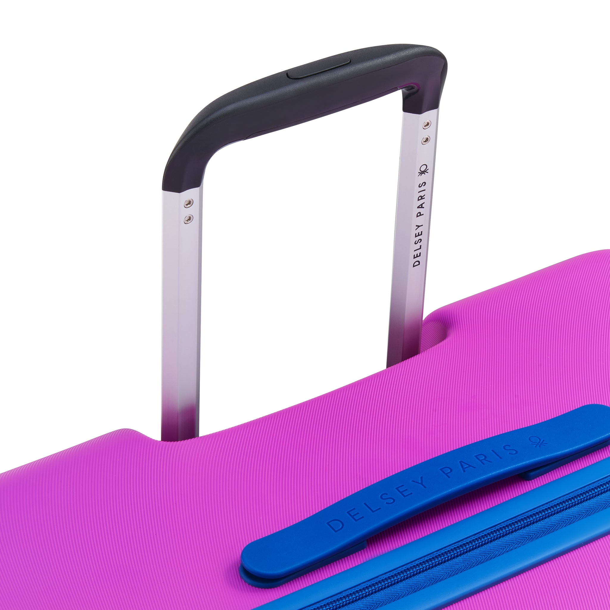 عربة أمتعة UCOB Fabrica 4 ذات العجلات المزدوجة والغطاء الصلب غير القابل للتمدد