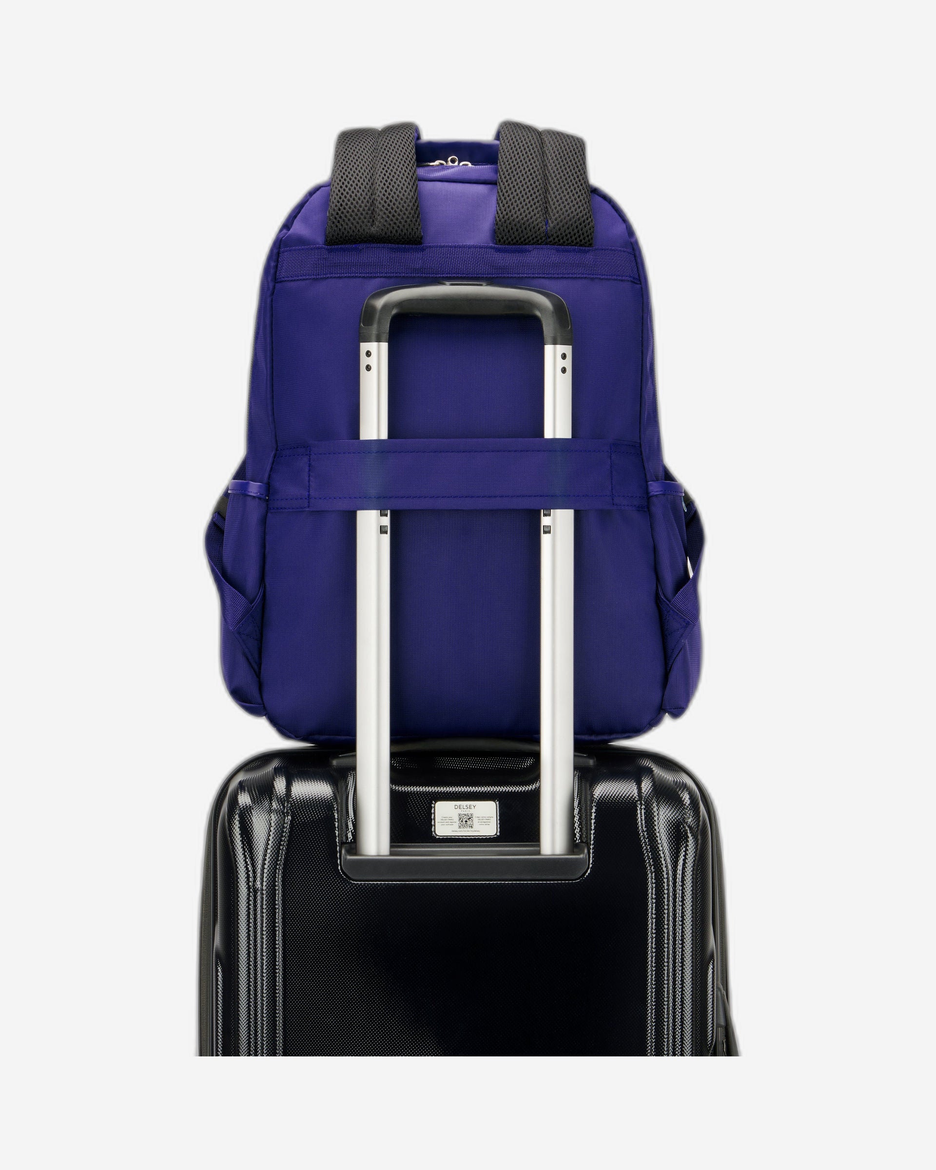 حقيبة ظهر يو سي بي كولور بلوك للكمبيوتر المحمول مقاس 15.6 بوصة