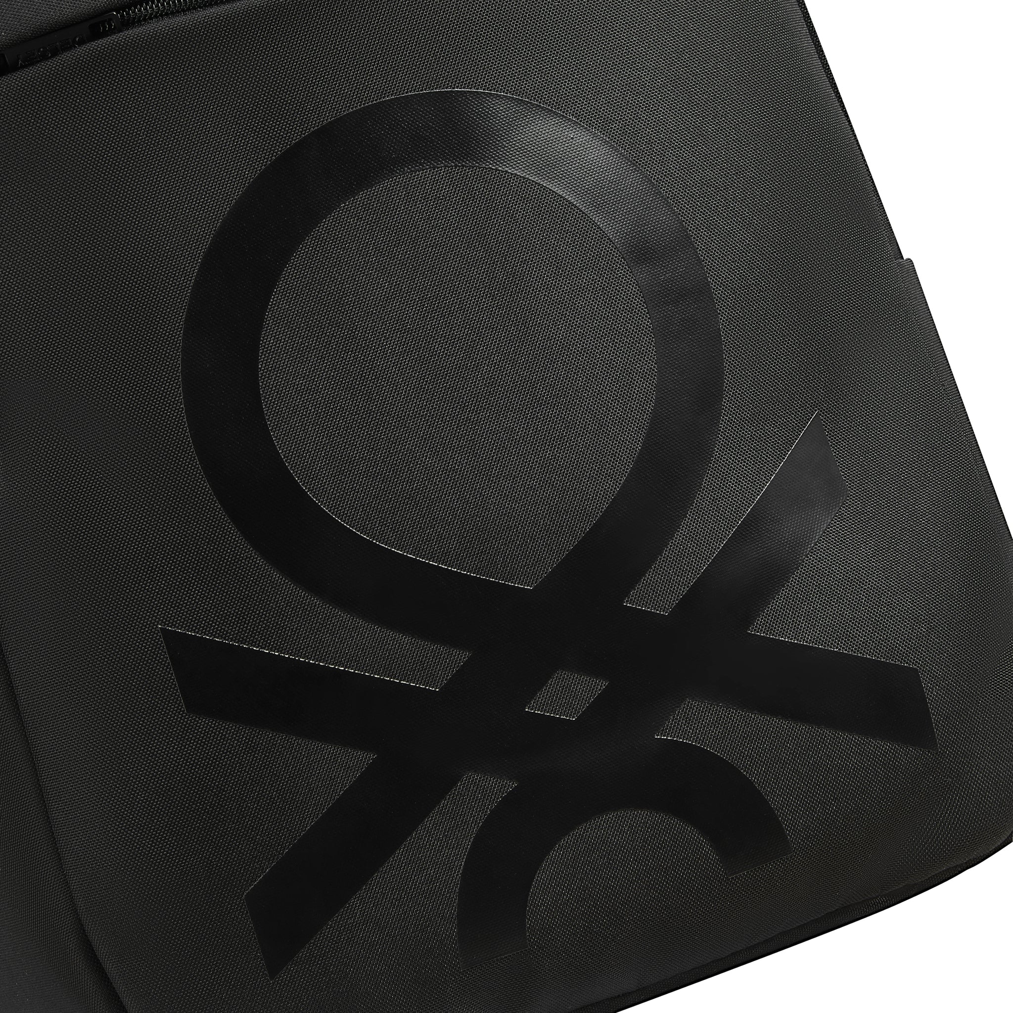 حقيبة ظهر UCB Fabrica دائرية للكمبيوتر المحمول مقاس 15.6 بوصة