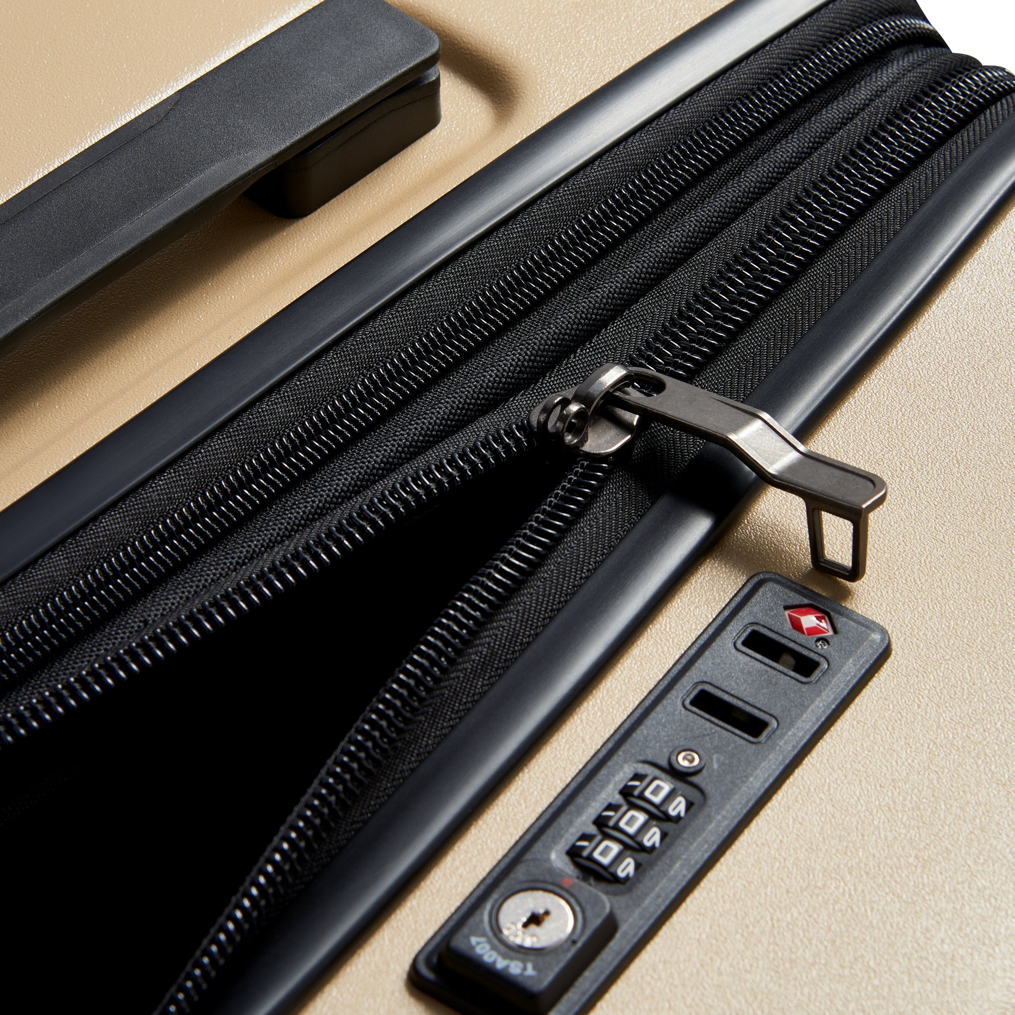 عربة جيب JH002B صلبة قابلة للتوسيع بأربع عجلات مزدوجة