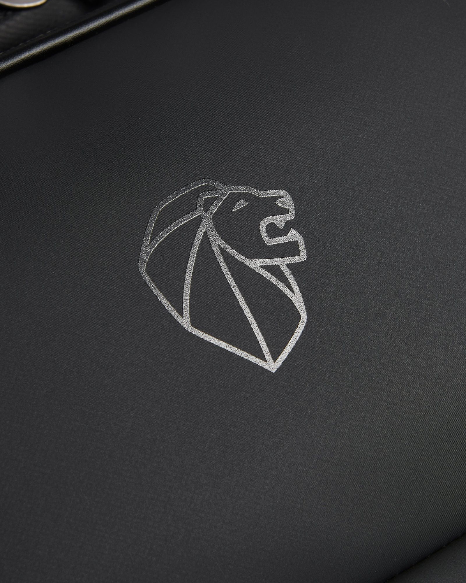 حقيبة سفر بيجو فوياجيز 70 سم ناعمة بعجلتين هجينة لتسجيل الوصول وعربة دافل