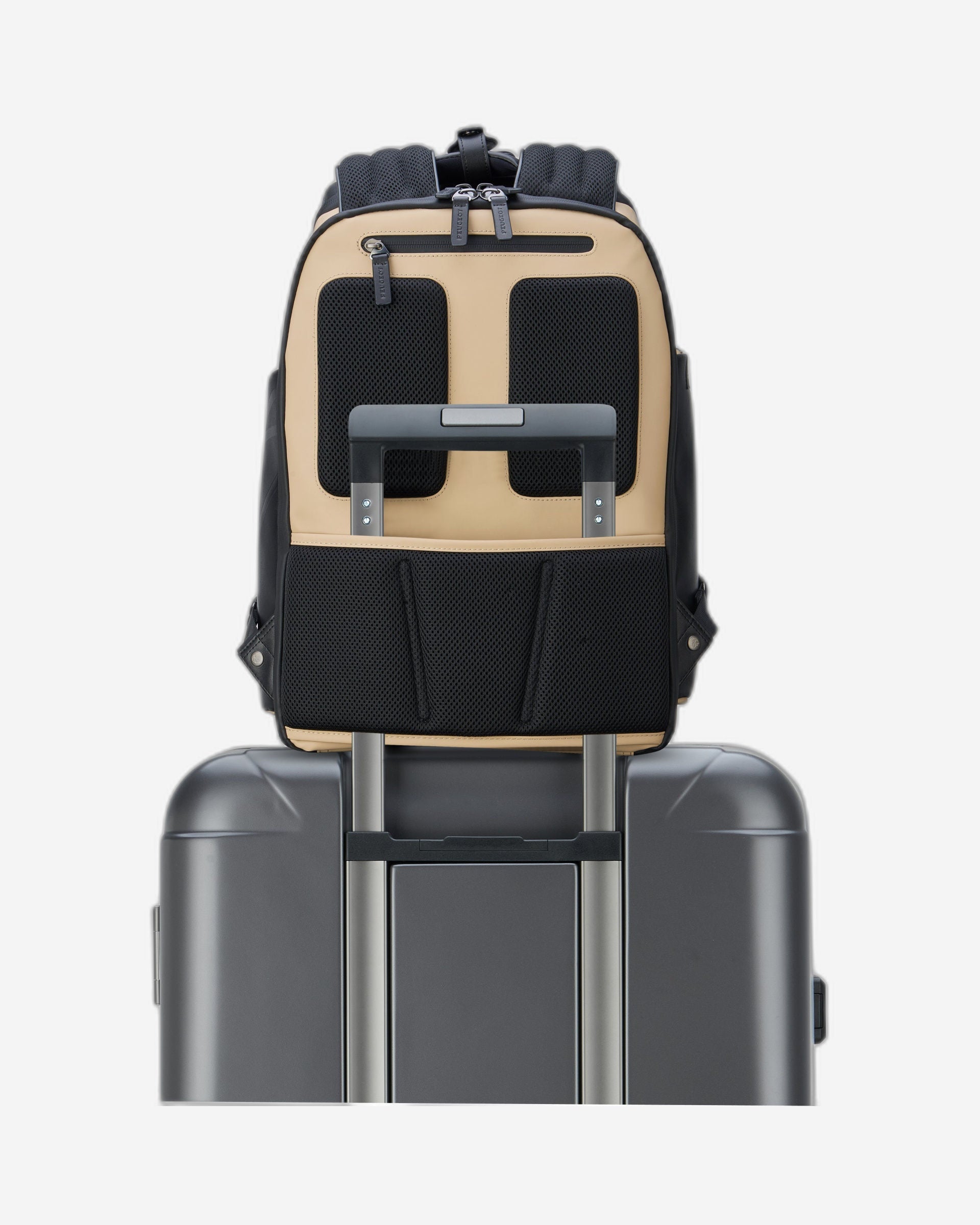 حقيبة ظهر بيجو فوياجيز للسفر مقاومة للماء مقاس 18 بوصة