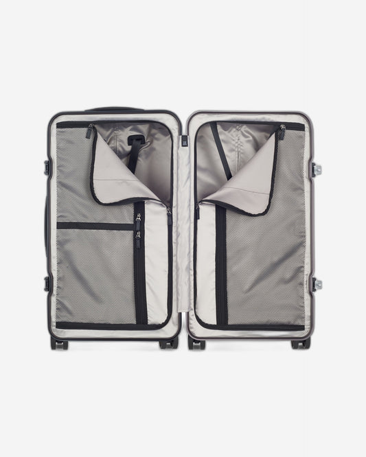 عربة بيجو فوياجيز ترافل 73 سم صلبة بأربع عجلات مزدوجة لتسجيل الوصول وصندوق الأمتعة