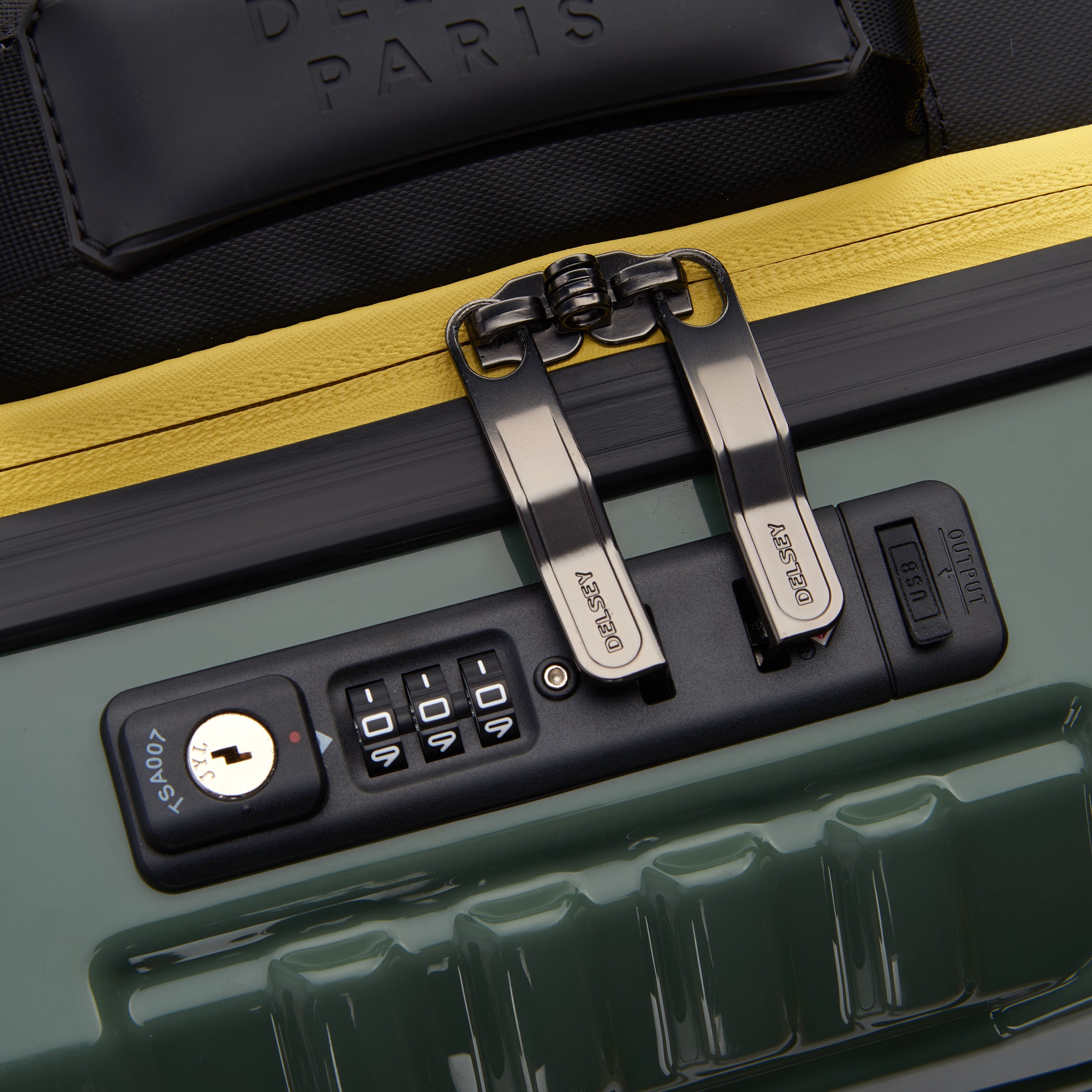 حقيبة ظهر هجينة قابلة للتوسيع من ديلسي باريس ريمبارت