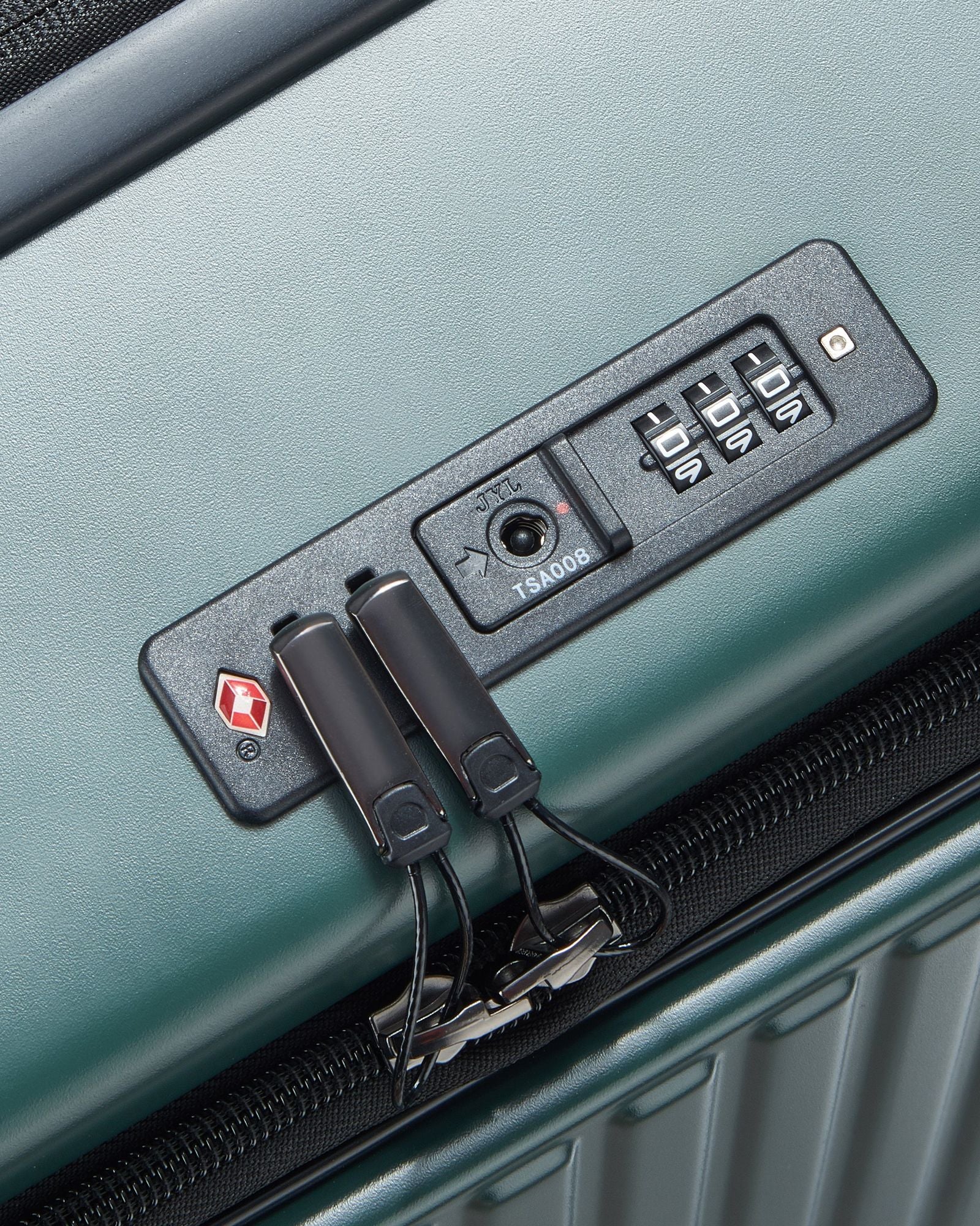 افتتاح ديلسي باريس سيكيورتايم