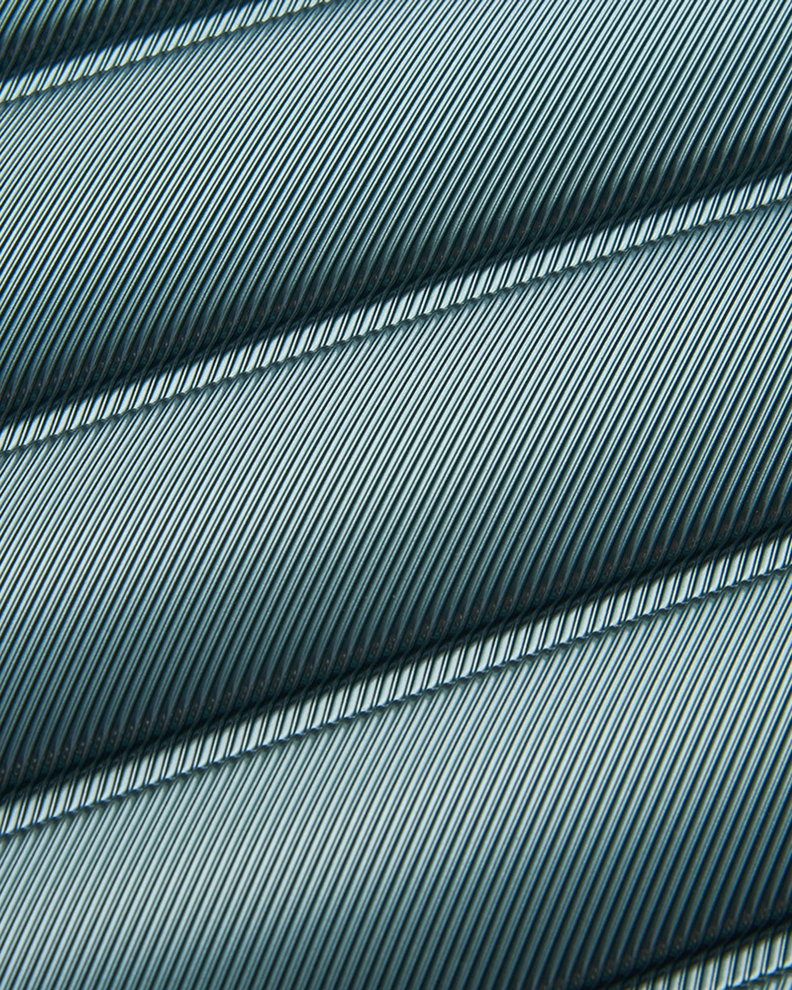 عربة نقل ديلسي باريس شادو 5.0 القابلة للتوسيع للأعمال ذات المقصورة الصلبة