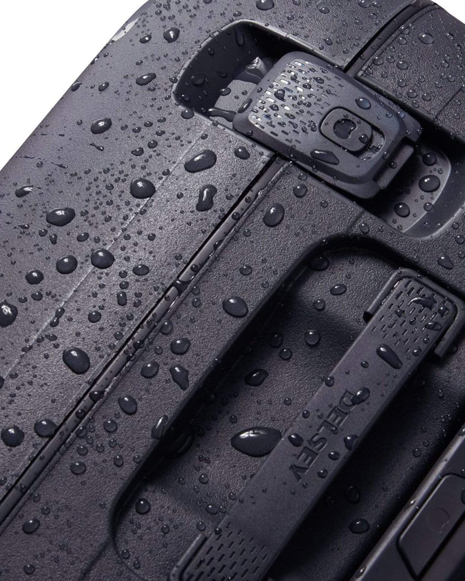 ديلسي باريس مونسي 2.0