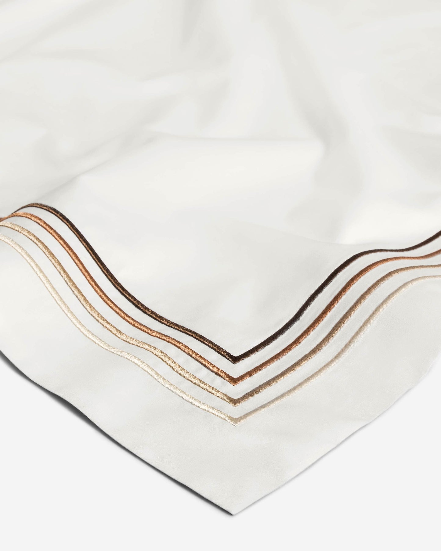 Togas Linari duvet cover in White Brown