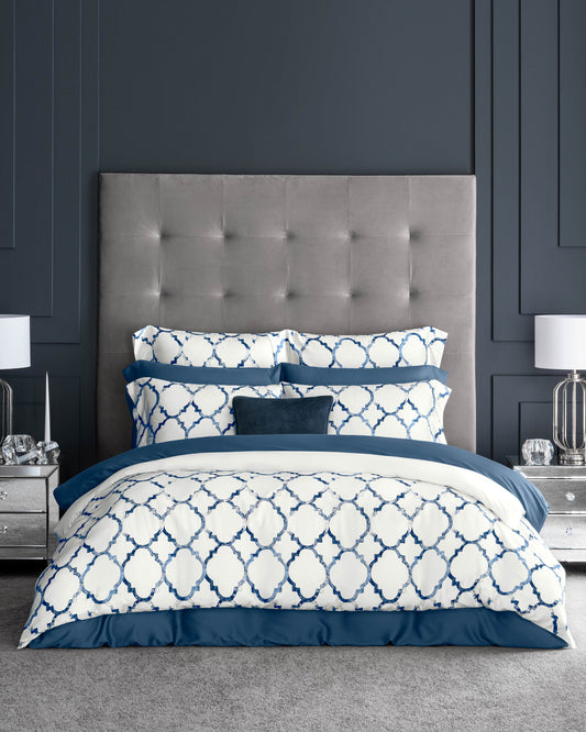 Togas Arlanch Bedding Set in White Blue