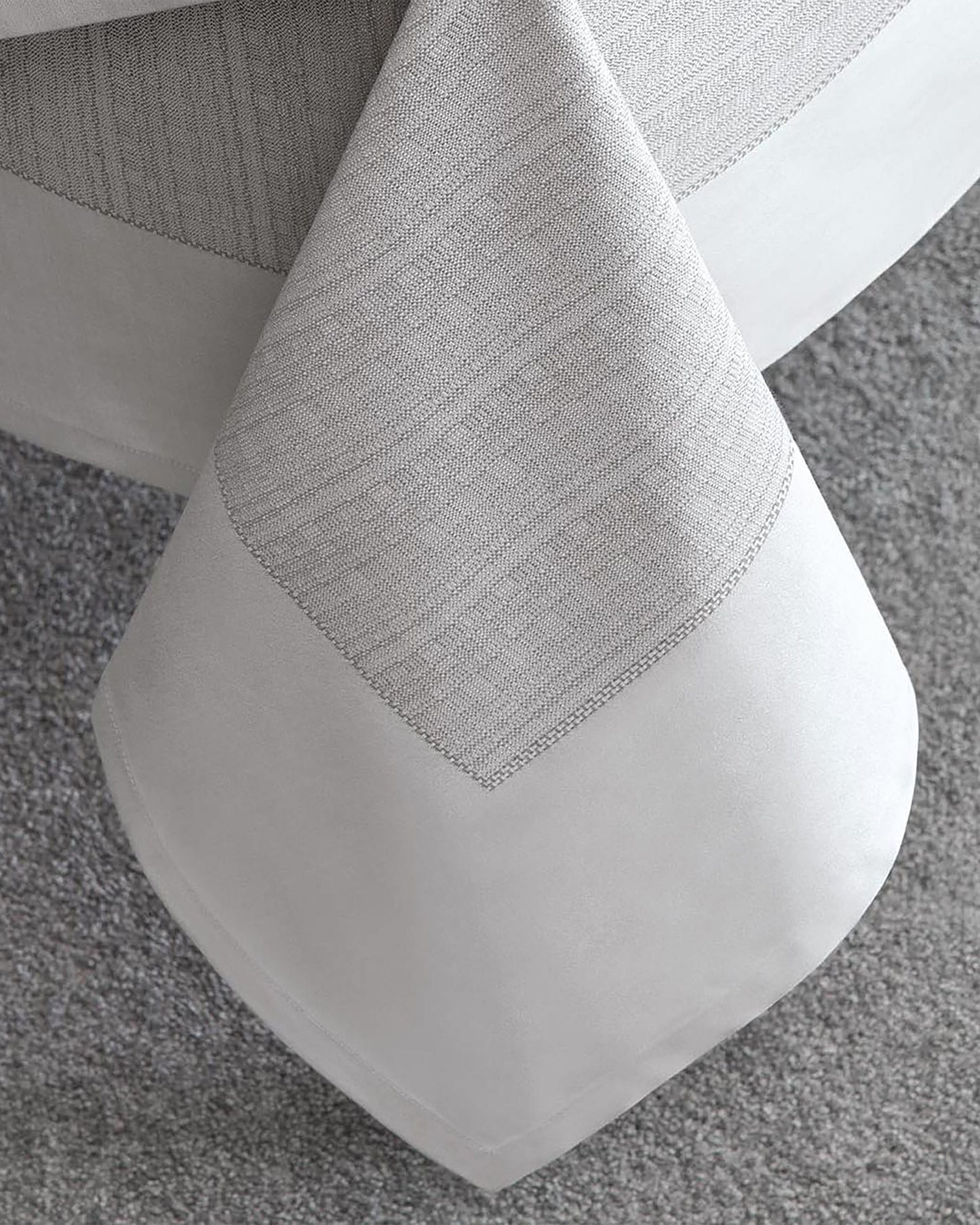 Togas Renton Tablecloth in Grey