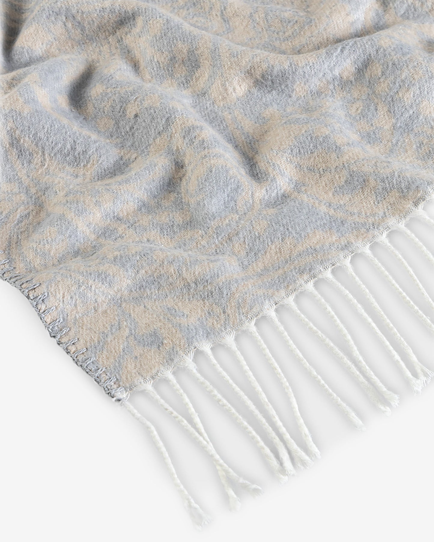 Togas Ethel throw in Ecru Light Grey