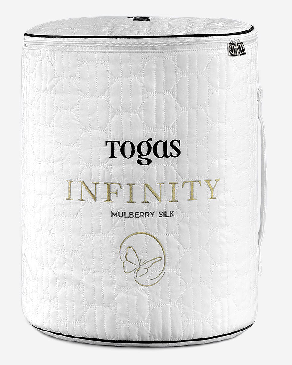 Togas Infiniti Mulberry silk pillow
