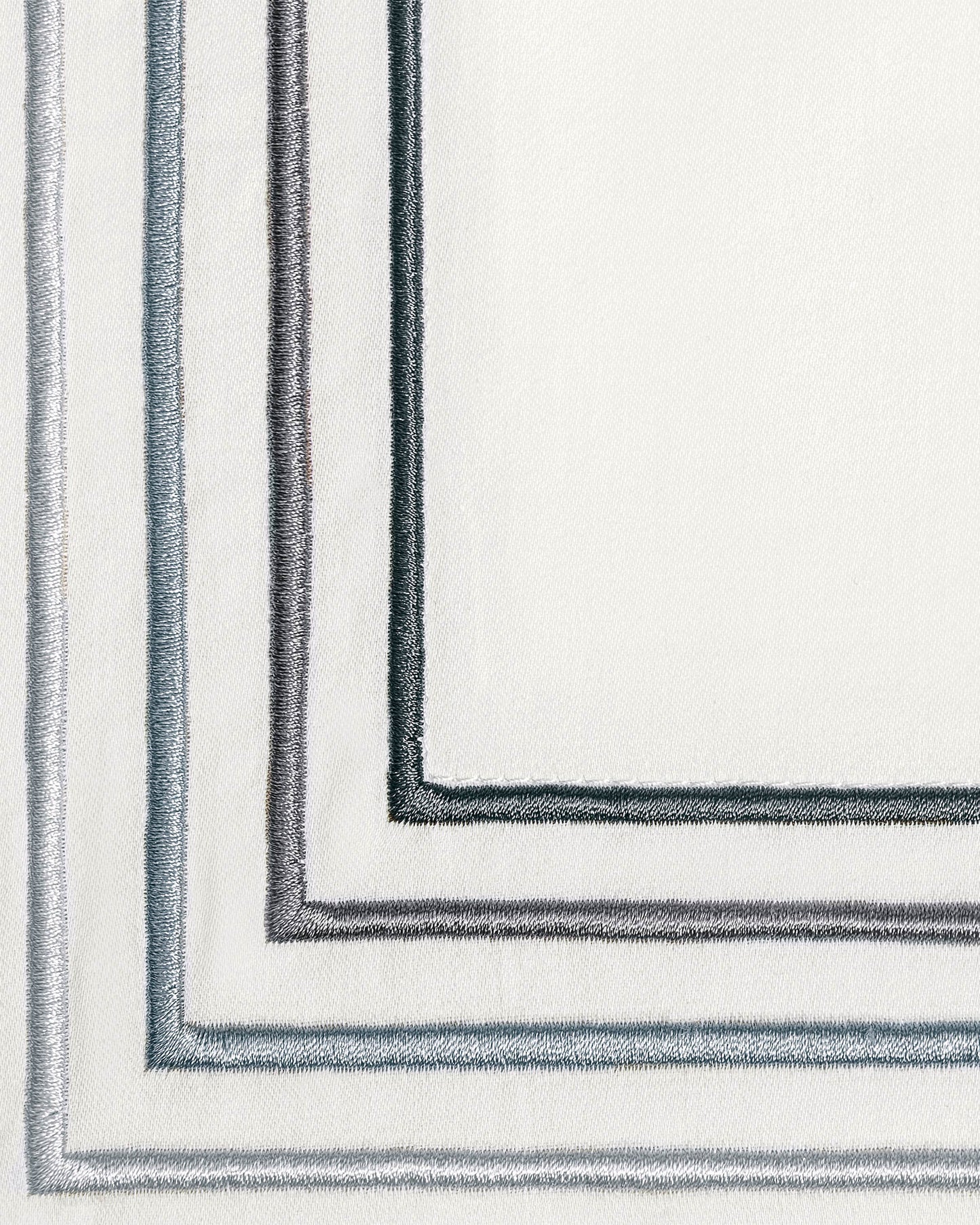 Togas Linari Pillowcase in White Grey