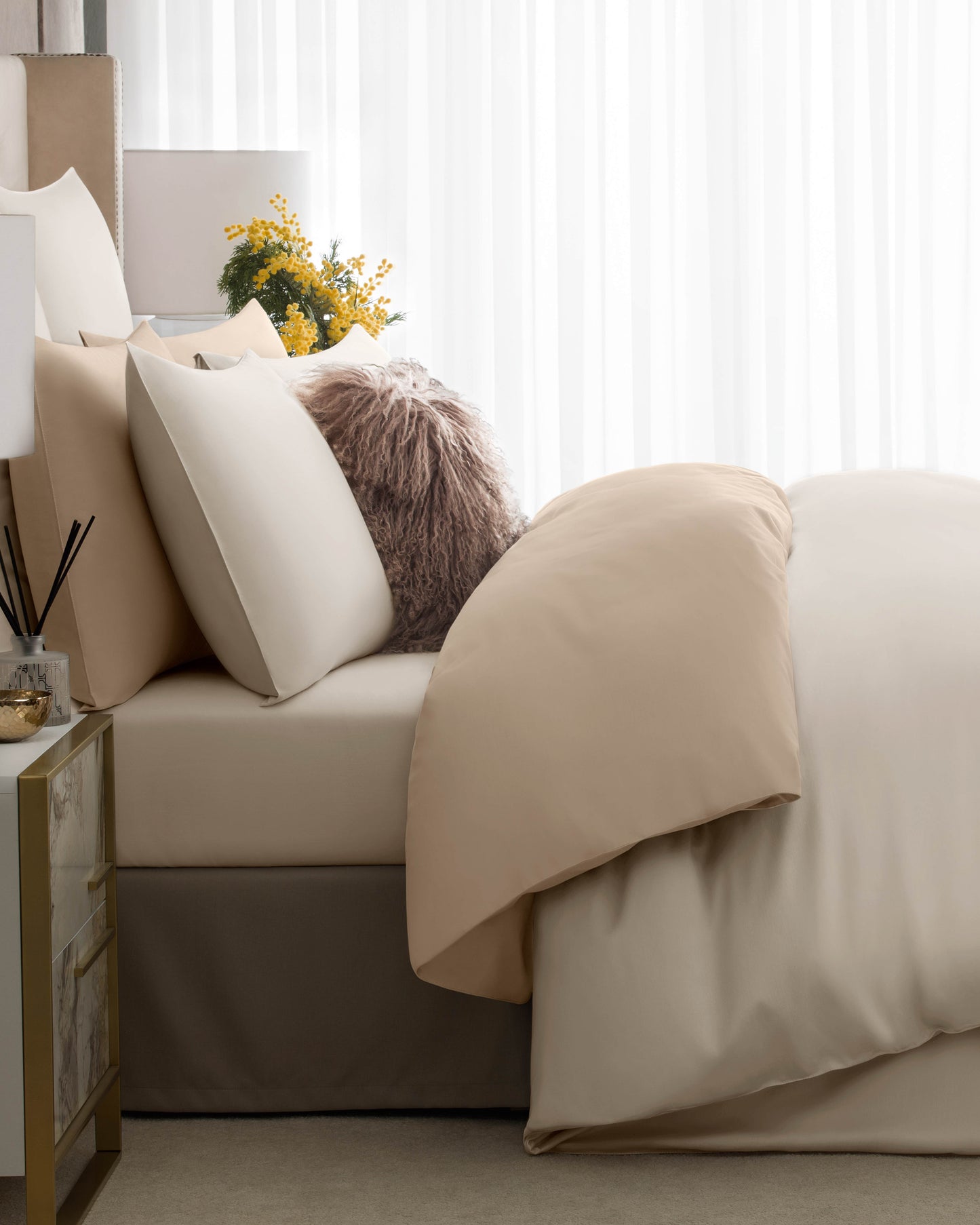 Togas Avari Flat Sheet in Ecru