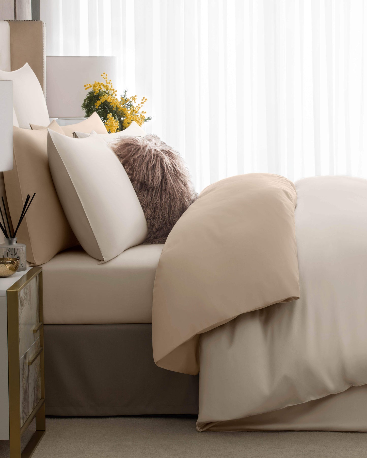 Togas Avari Flat Sheet in Ecru