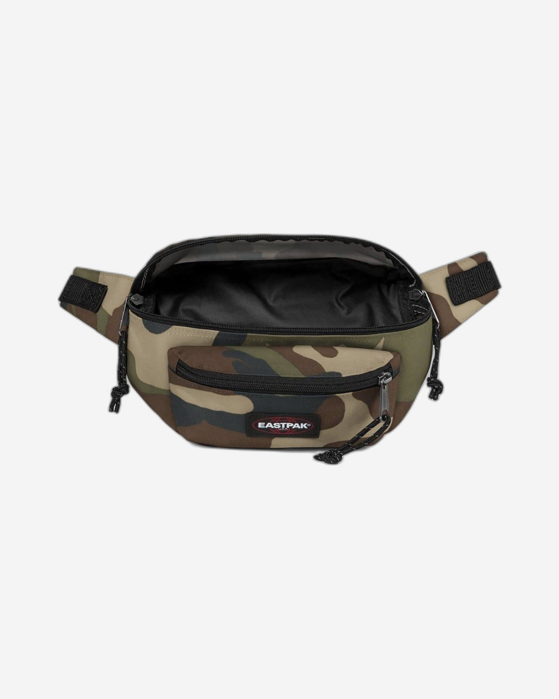 حقيبة خصر متوسطة مموهة من إيستباك دوجي - EK0000731811