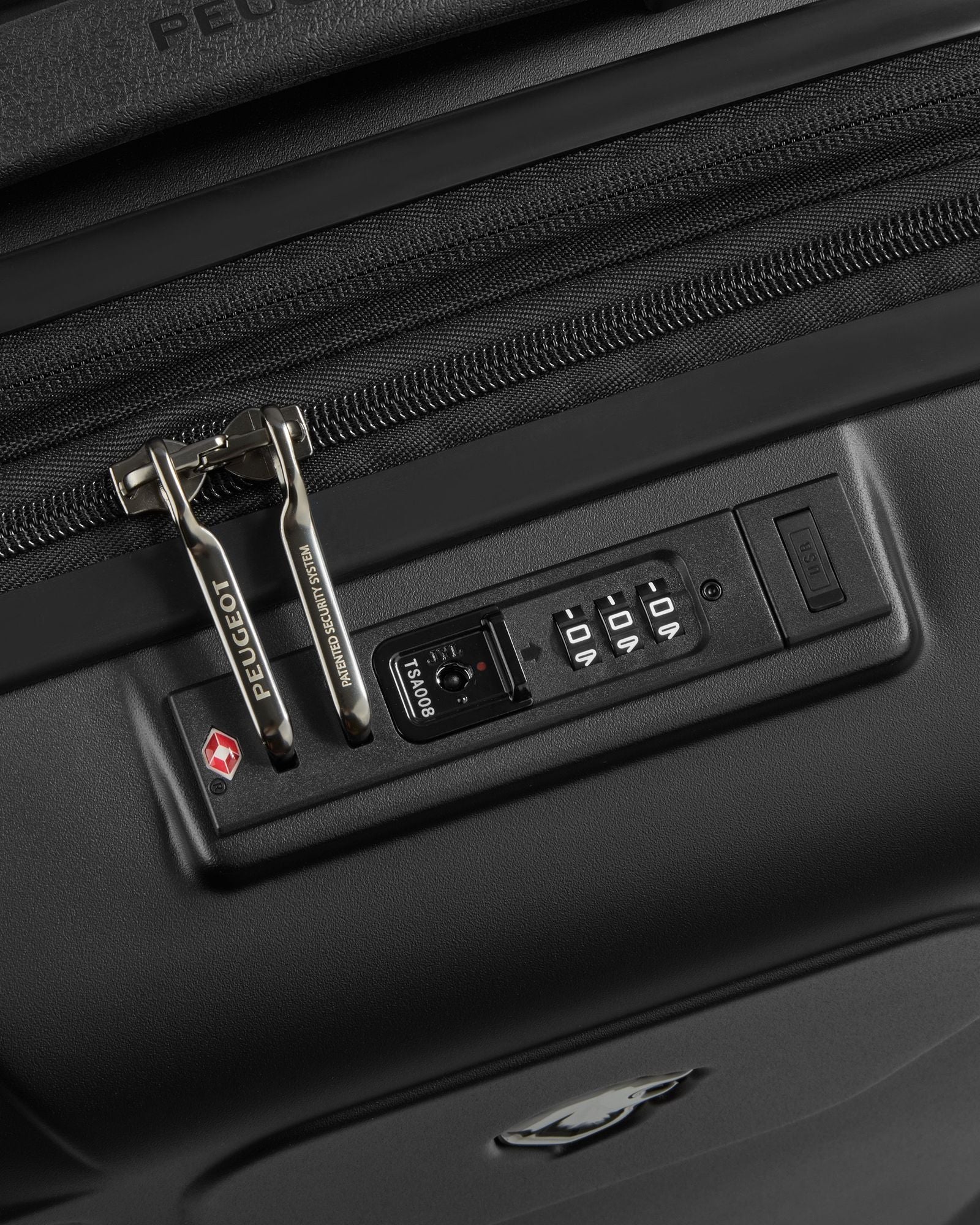 حقيبة أمتعة بيجو زيب هارد كيس بأربع عجلات مزدوجة قابلة للتمدد