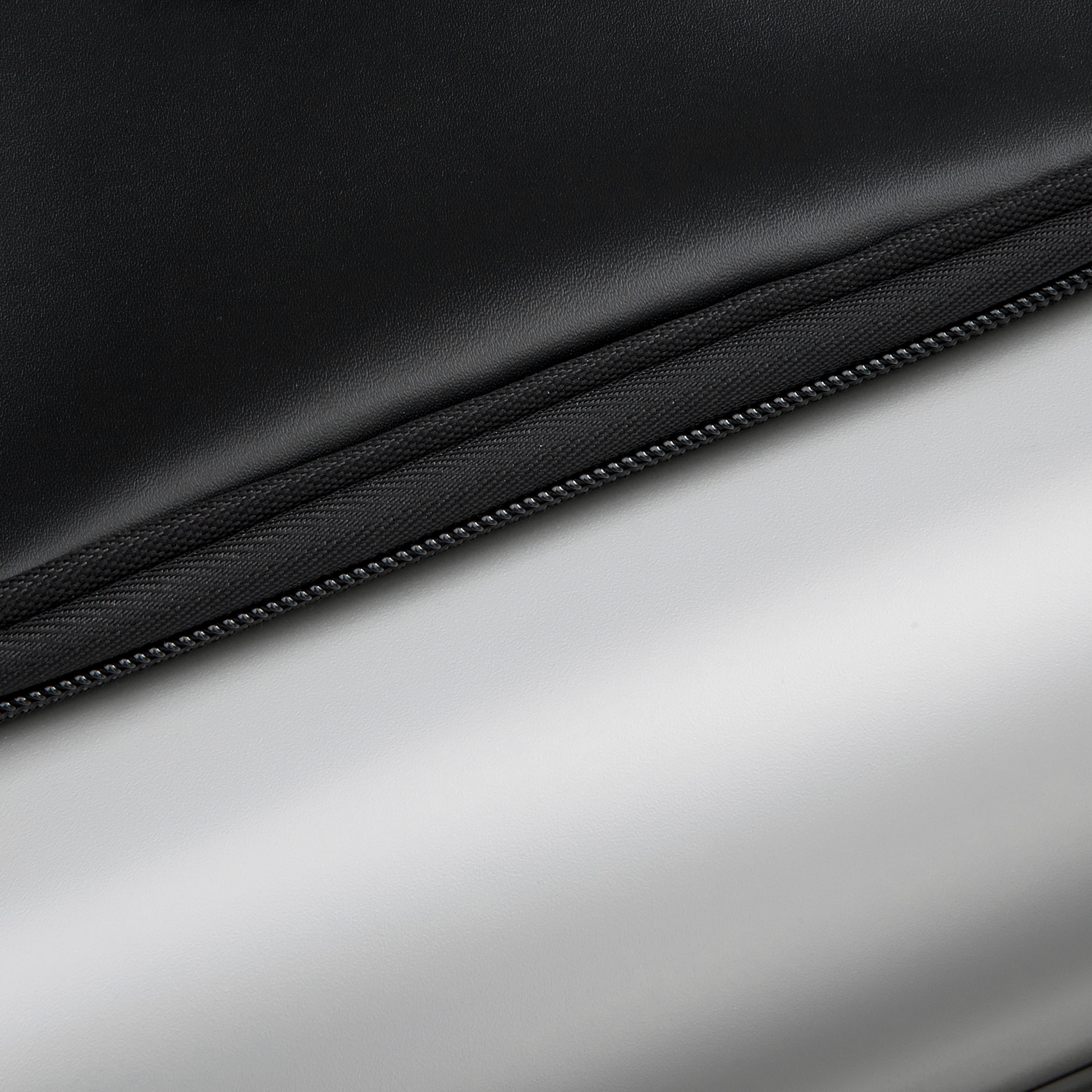 حقيبة بيجو زيب الصلبة ذات العجلات الأربع المزدوجة