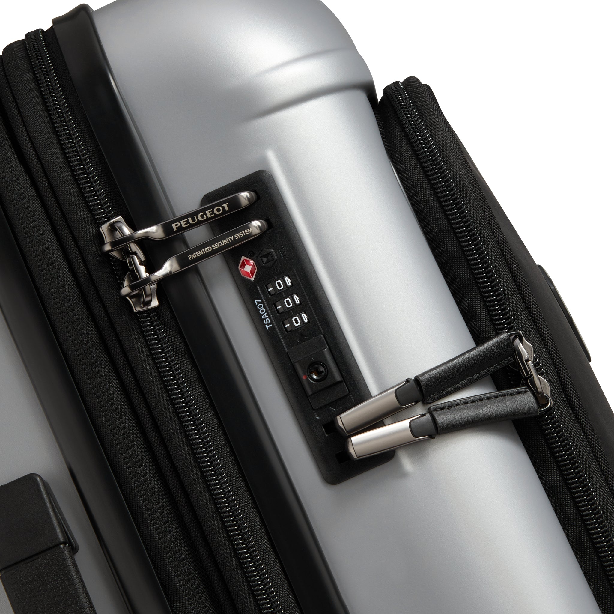 حقيبة بيجو زيب الصلبة ذات العجلات الأربع المزدوجة