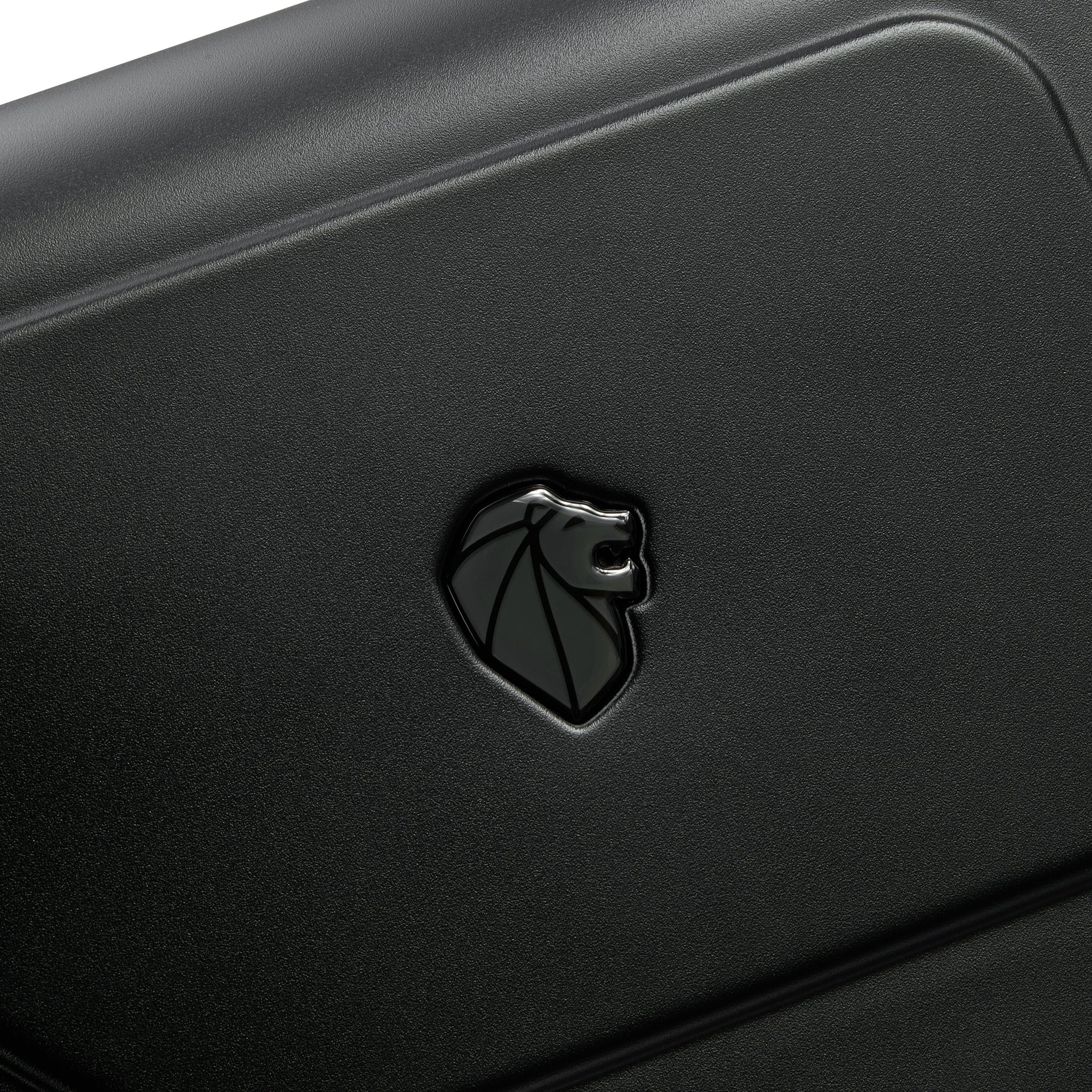 حقيبة أمتعة بيجو زيب هارد كيس بأربع عجلات مزدوجة قابلة للتمدد