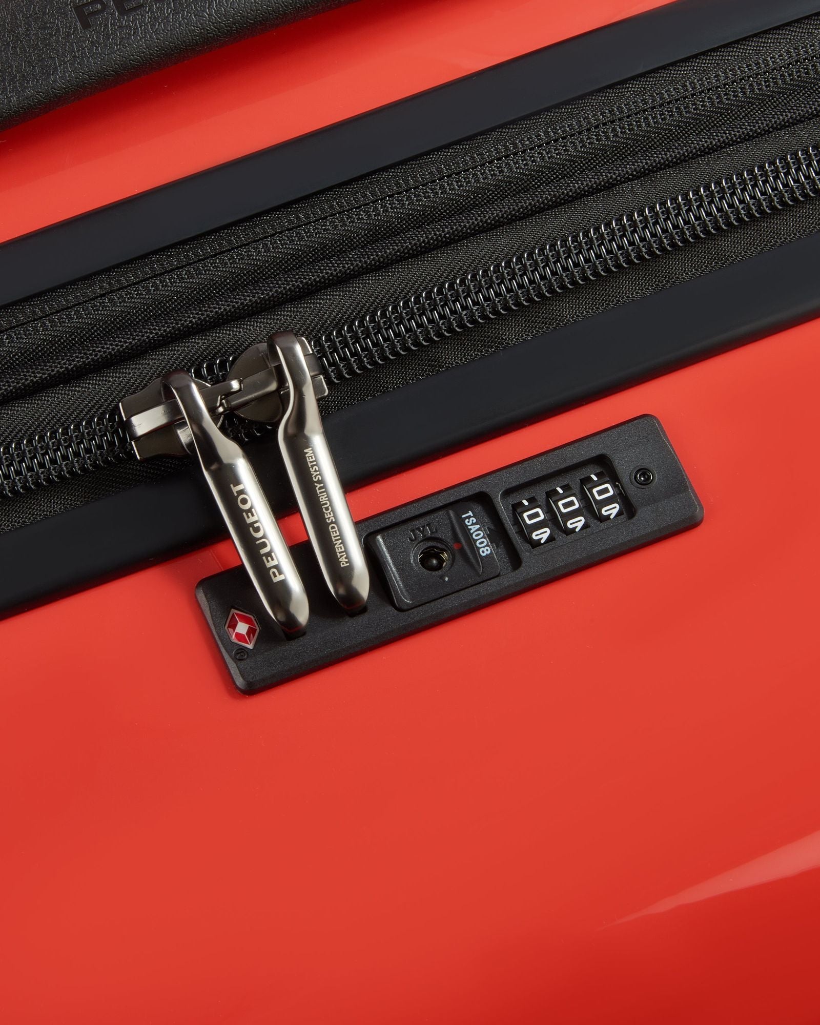 حقيبة أمتعة بيجو زيب هارد كيس بأربع عجلات مزدوجة قابلة للتمدد