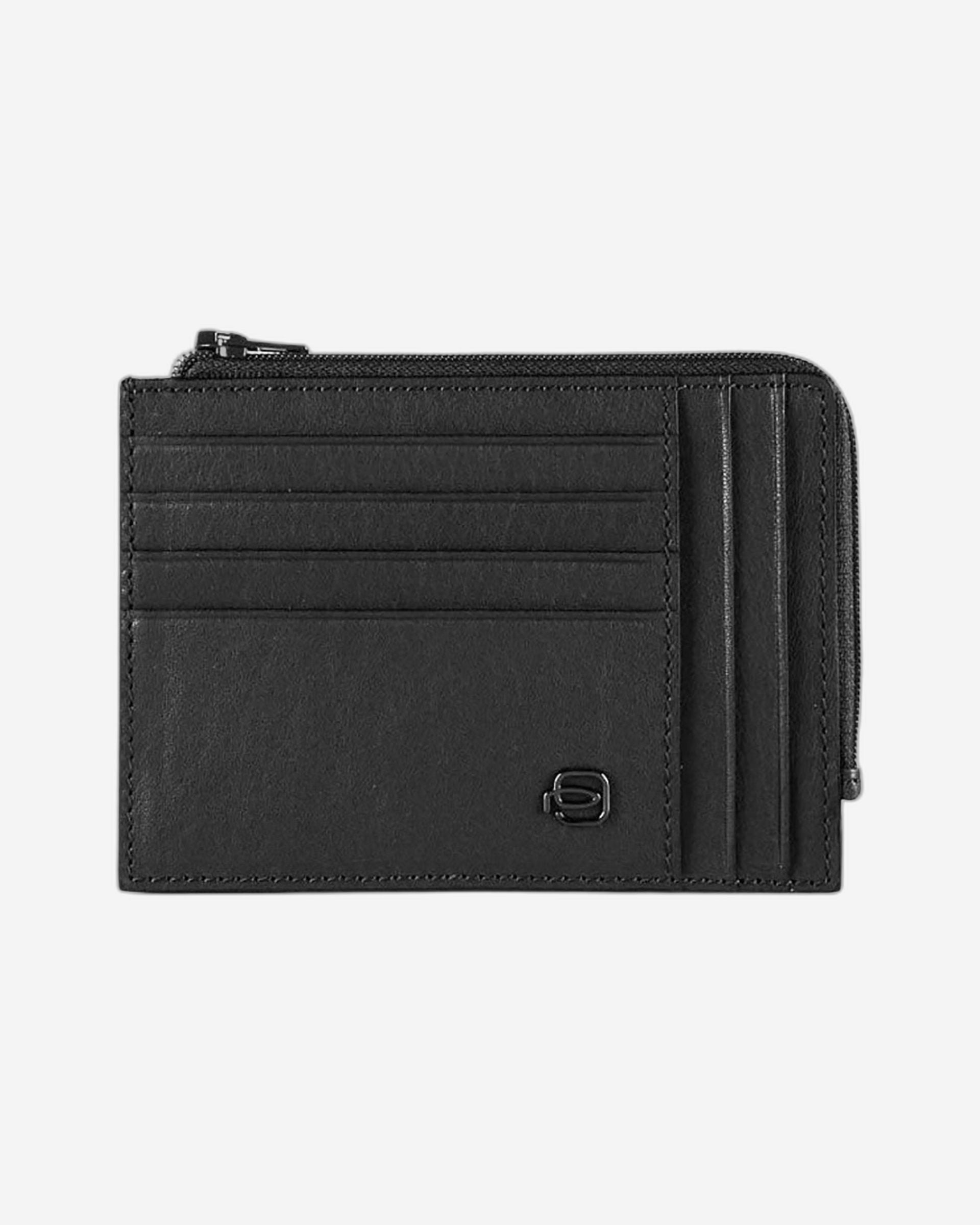 بيكوادرو المربع الأسود