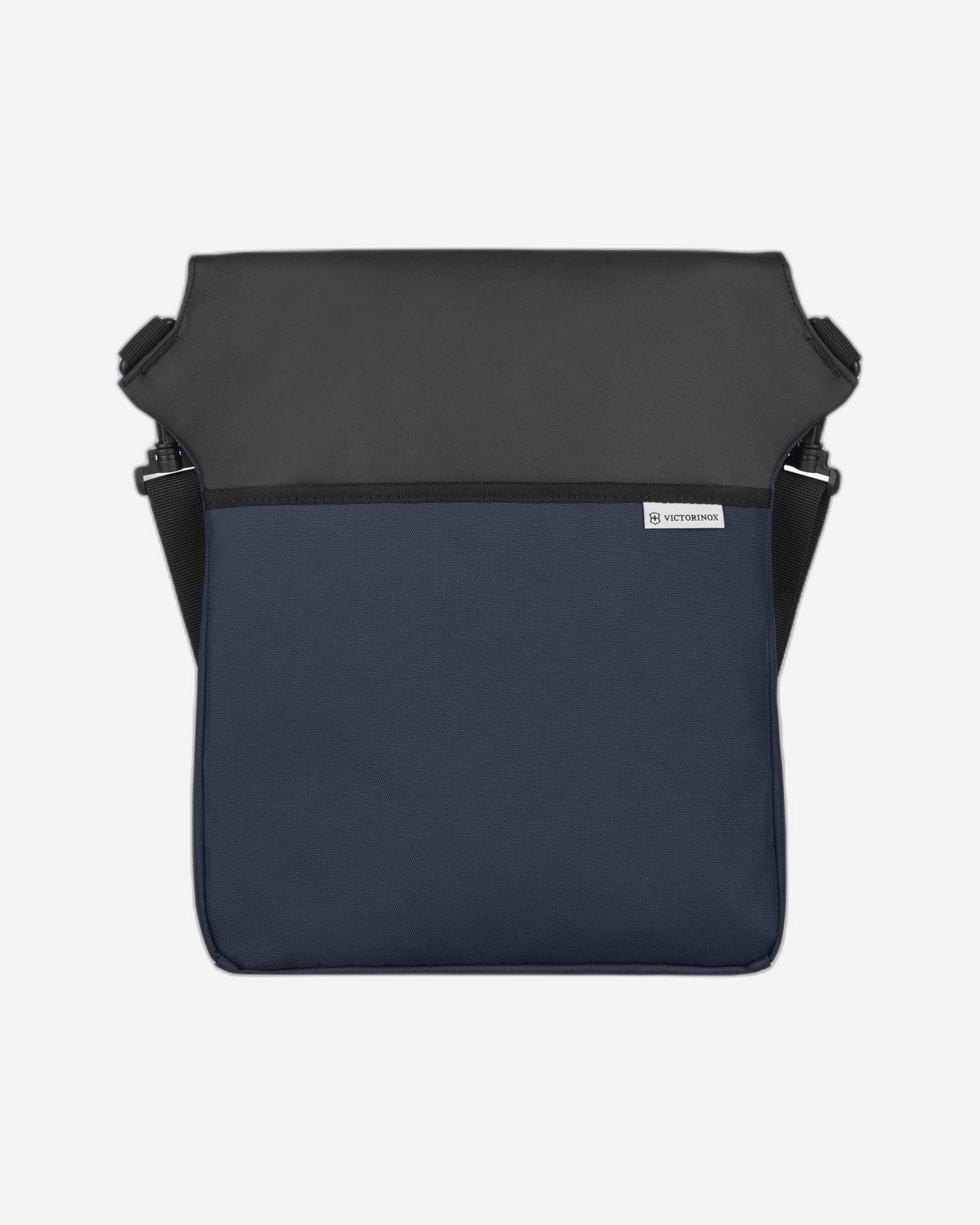 فيكتورينوكس ألمونت الأصلي ذو الغطاء القابل للطي