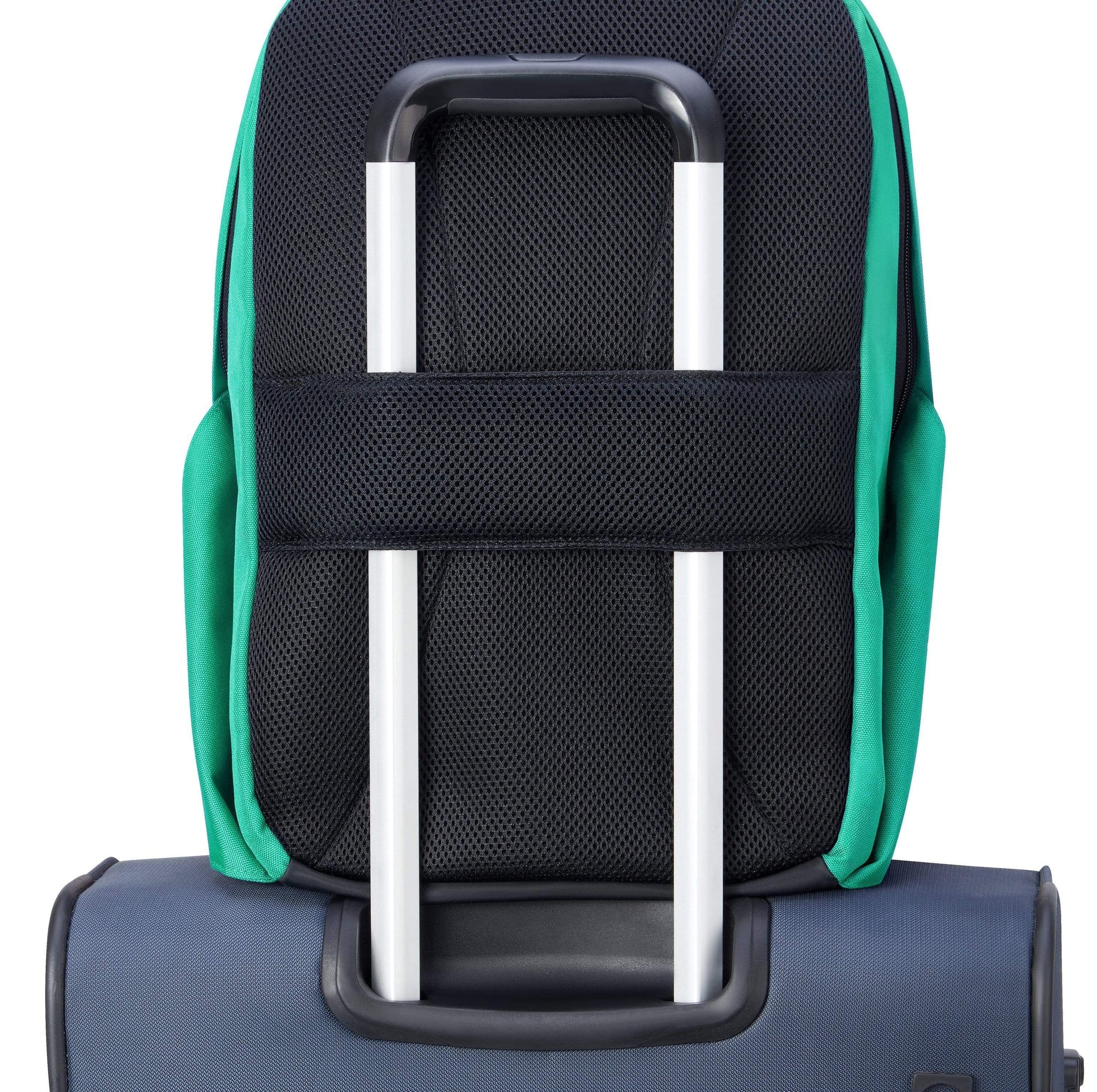 ديلسي باريس سيكوربان