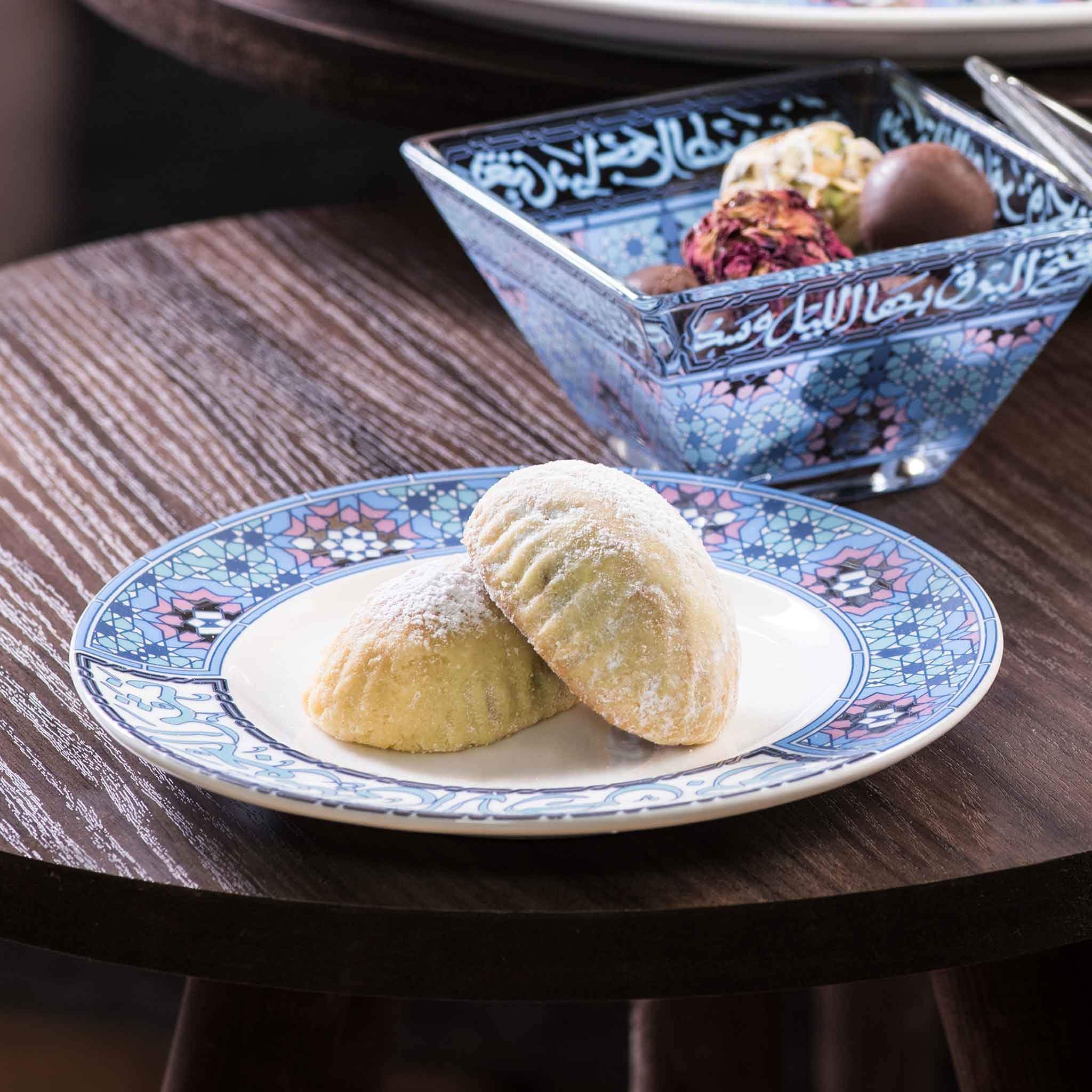 مجموعة أطباق ديملاج ميلانج، 6 قطع (بلاتيني وأزرق)