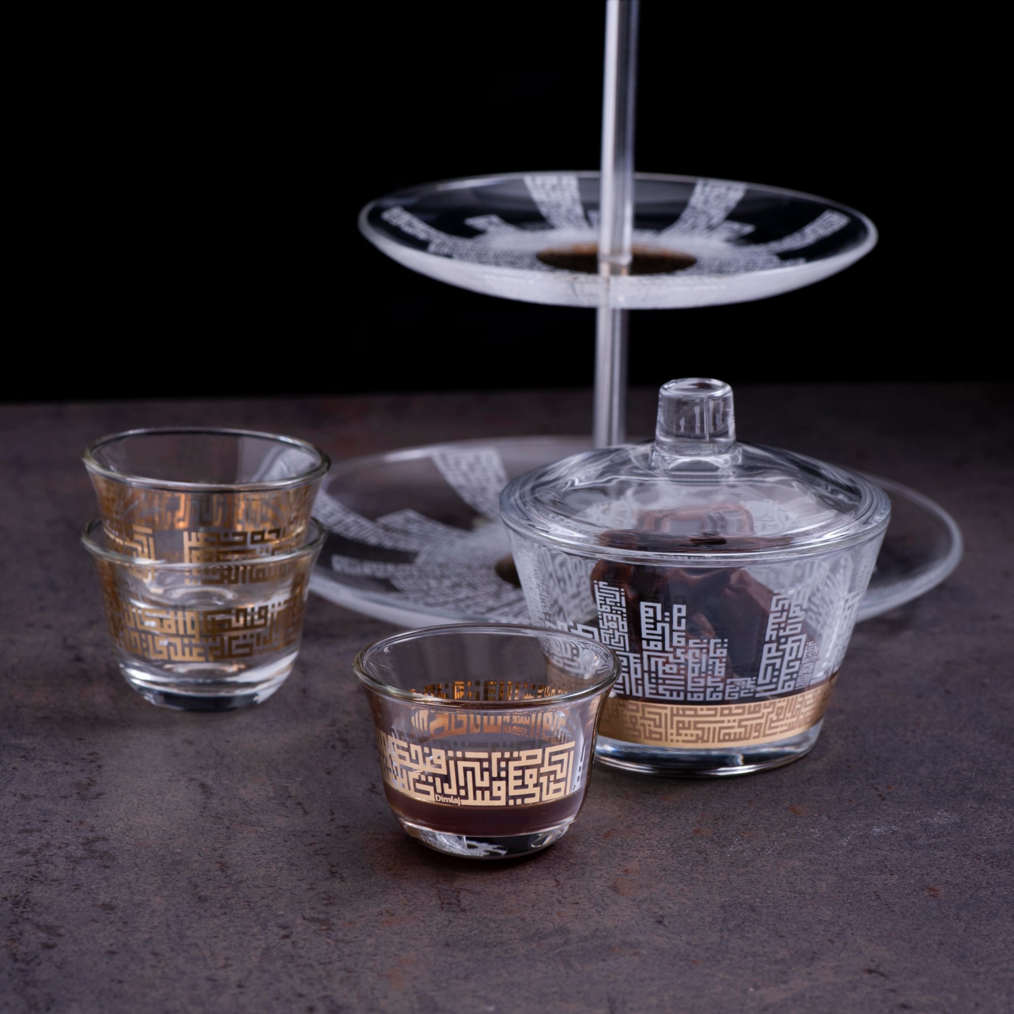 مجموعة ديملاج أبراج من 6 قطع فناجين قهوة (ذهبية)