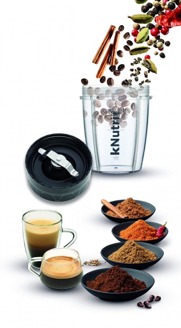 خلاط كينوود مع مرطبانين