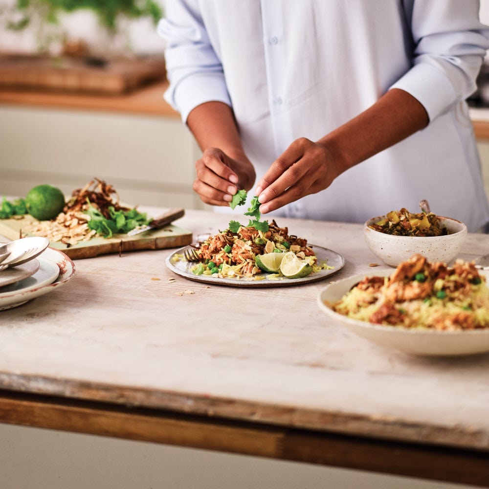 فرن ميكروويف كينوود سعة 30 لتر مع شواية