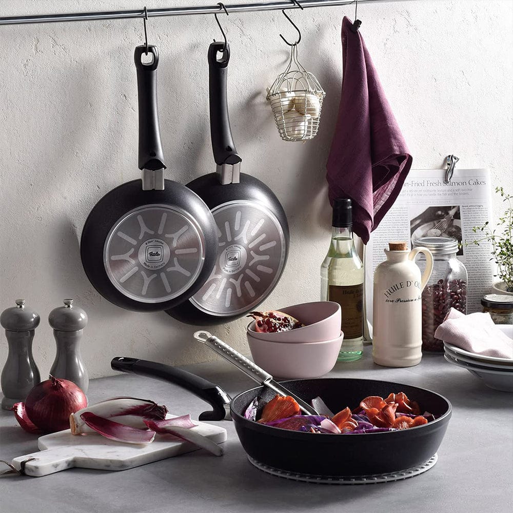 مقلاة فيسلر أدامانت كومفورت 24 سم