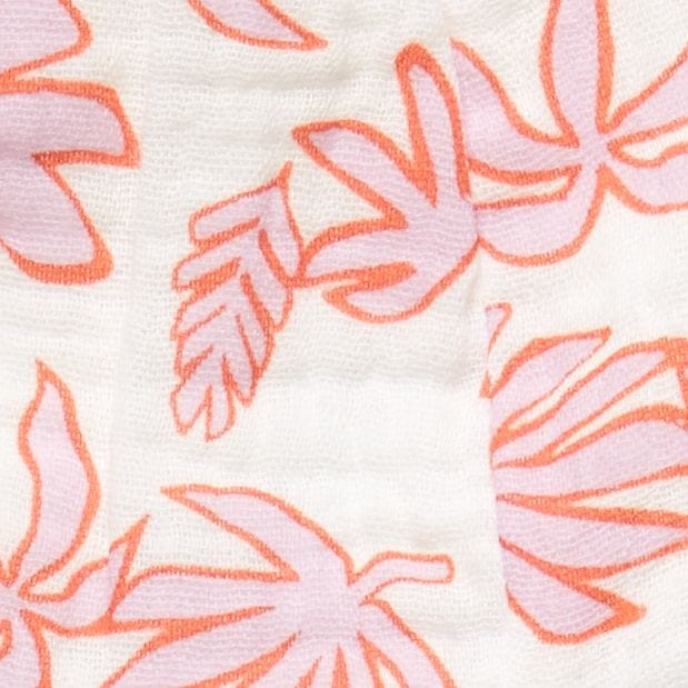 قبعة مع آذان