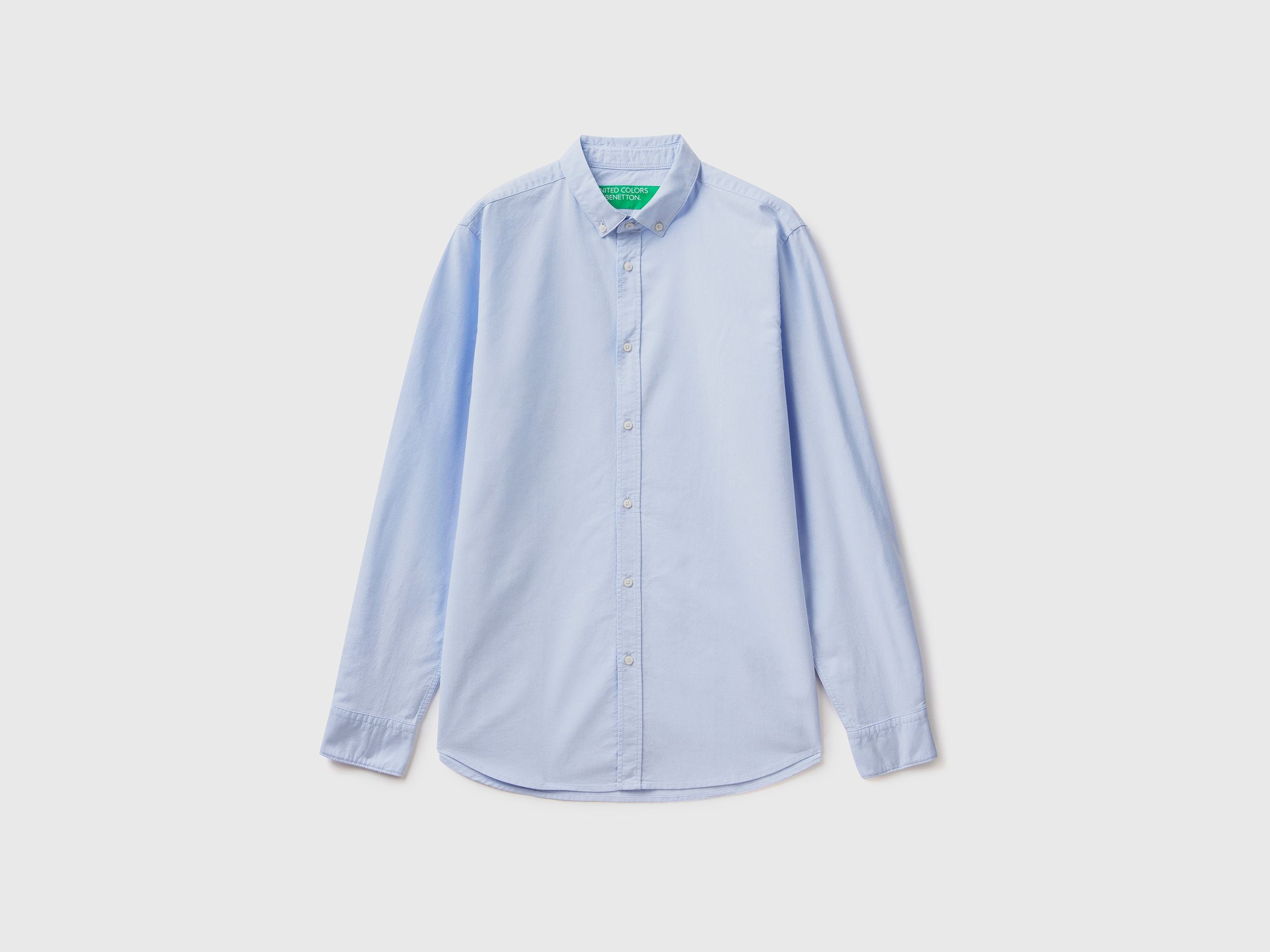 Slim fit shirt in 100% cotton