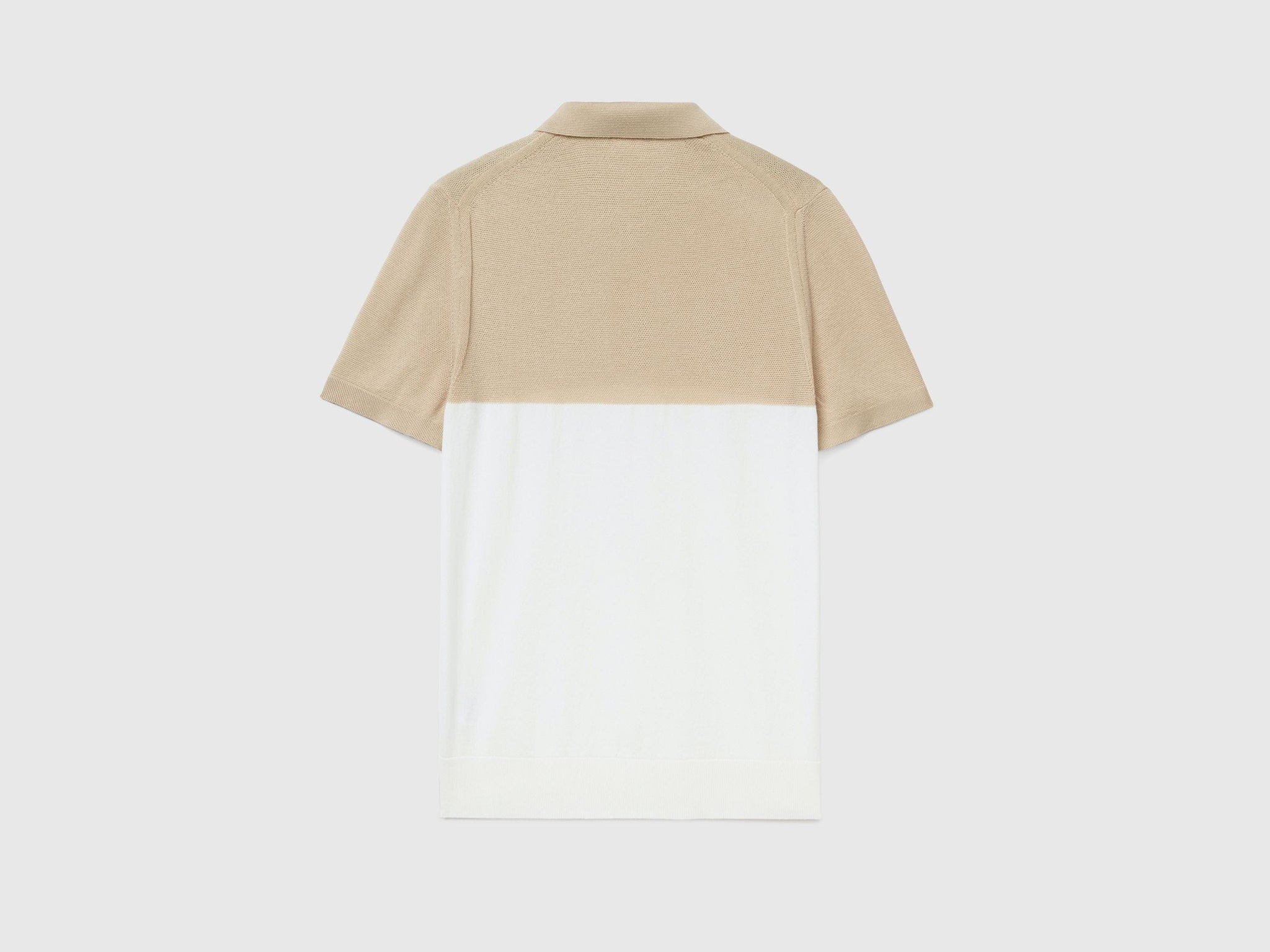 قميص بولو محبوك بألوان متعددة