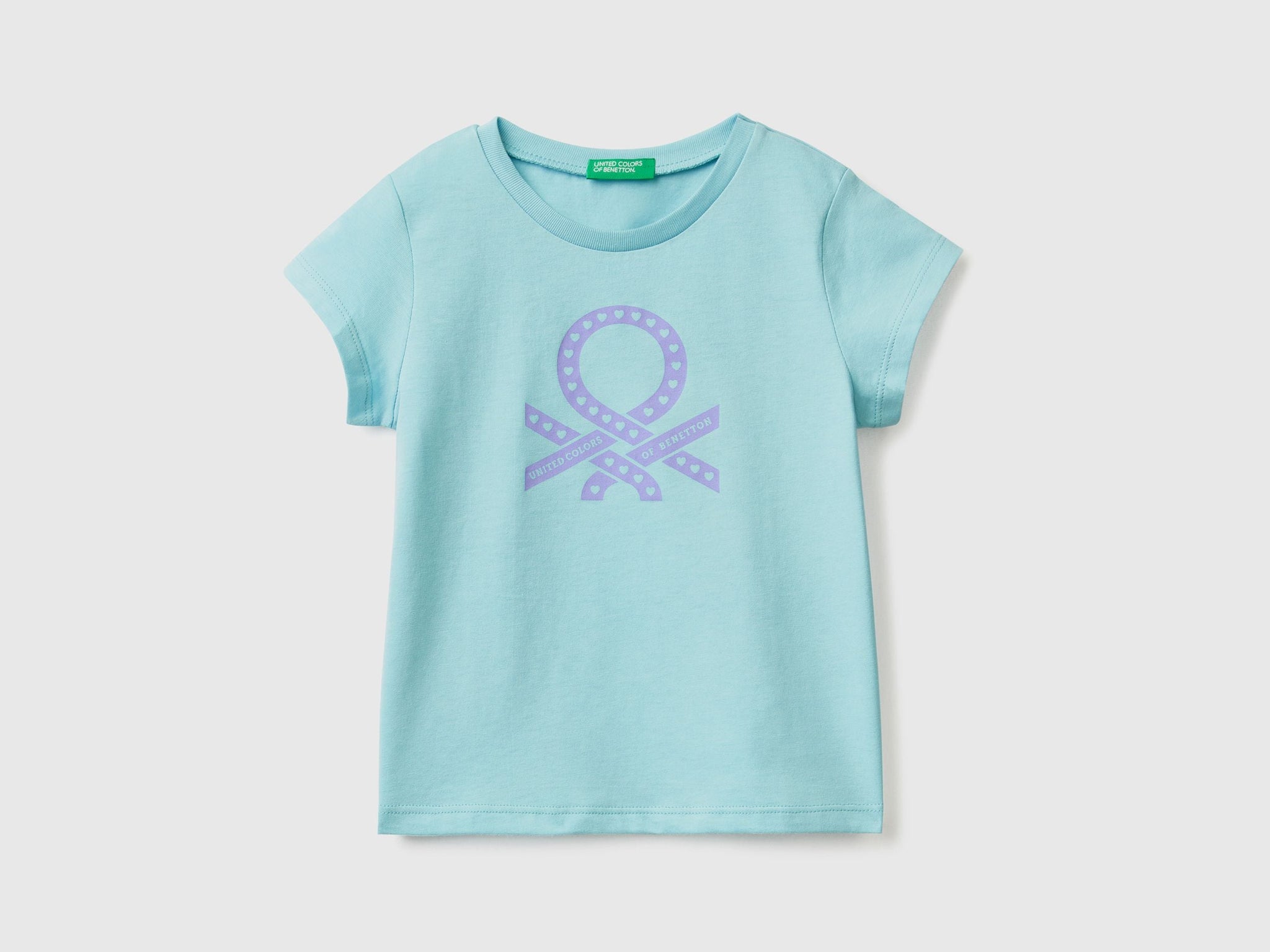 100% cotton t-shirt with logo