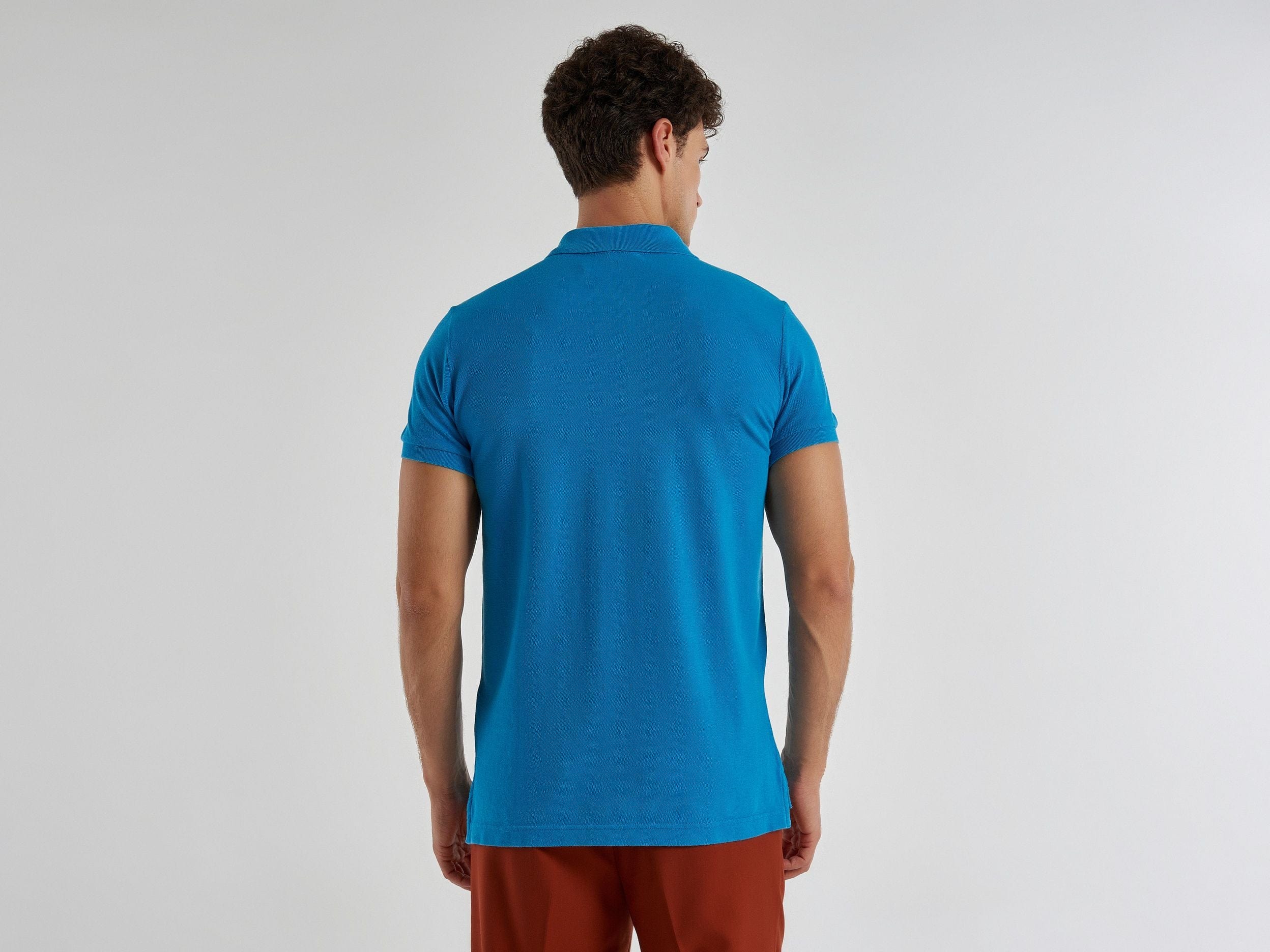 قميص بولو بقصّة Slim Fit