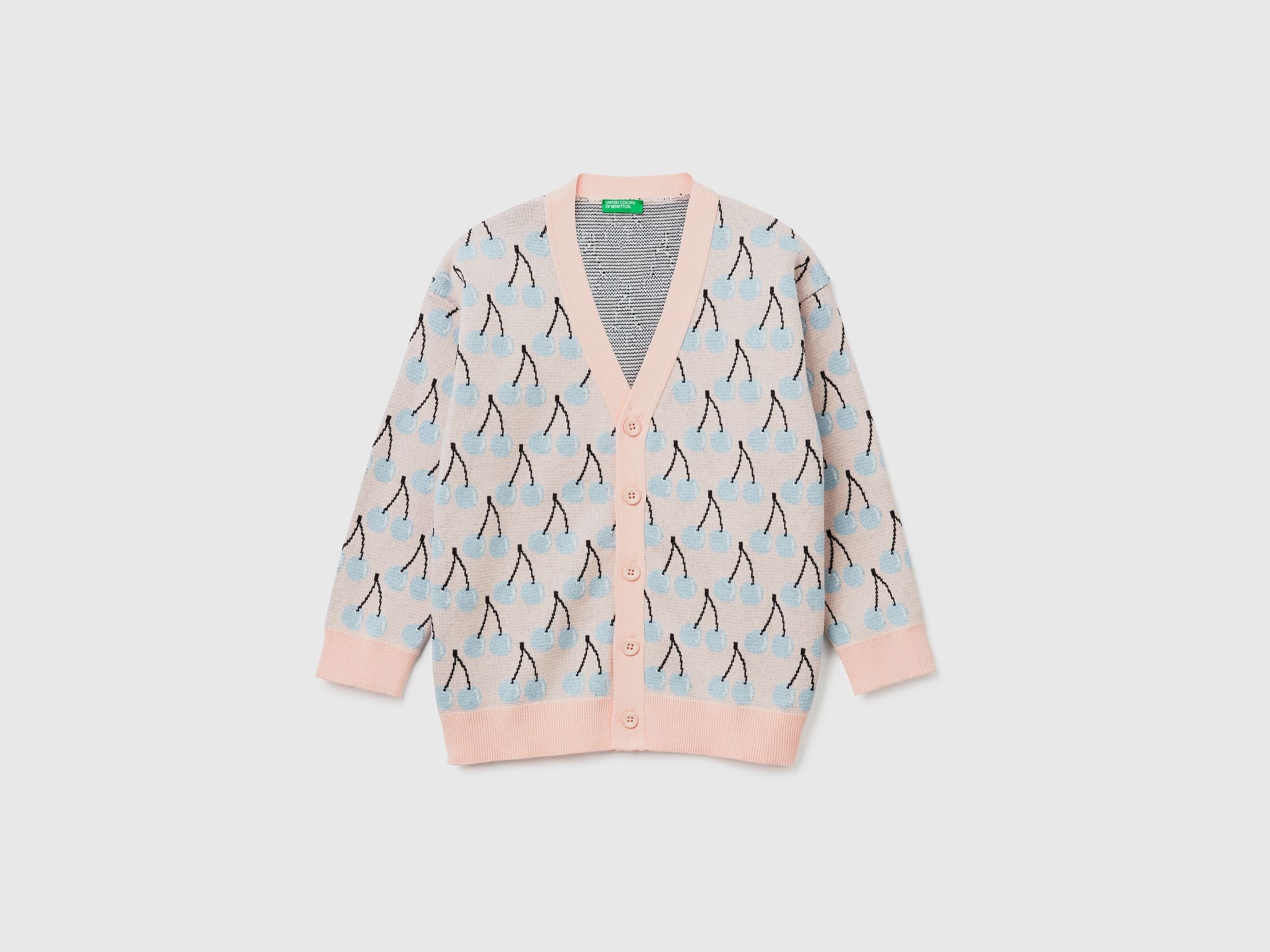 Cardigan with fruit pattern