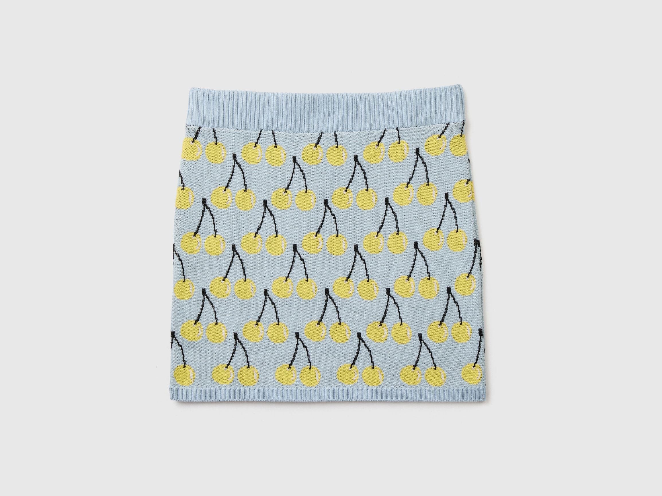 Mini skirt with pattern