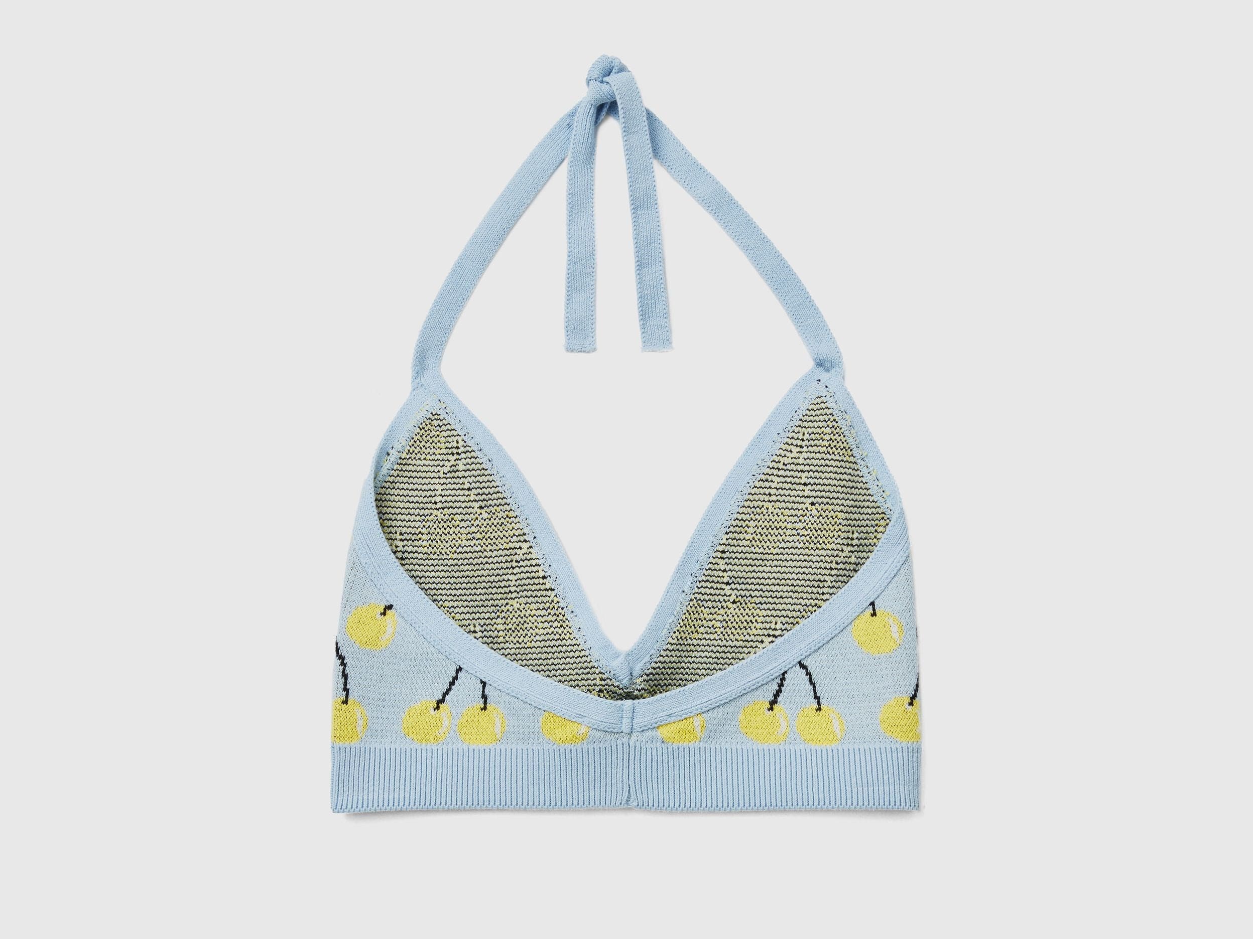 قمة بنمط الفاكهة