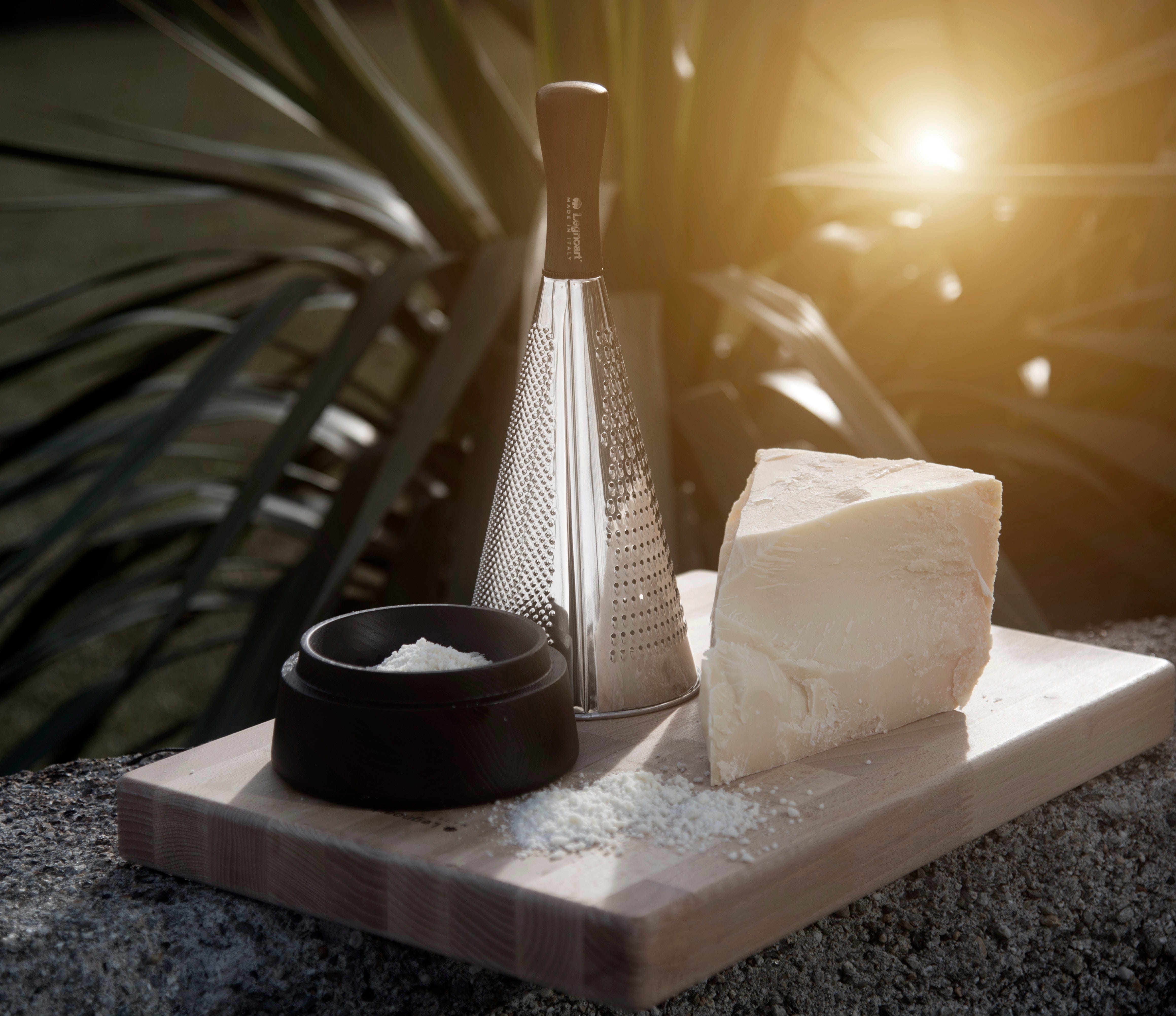 مبشرة الجبنة المخروطية من ليجنوارت، حجم كبير Gc-21