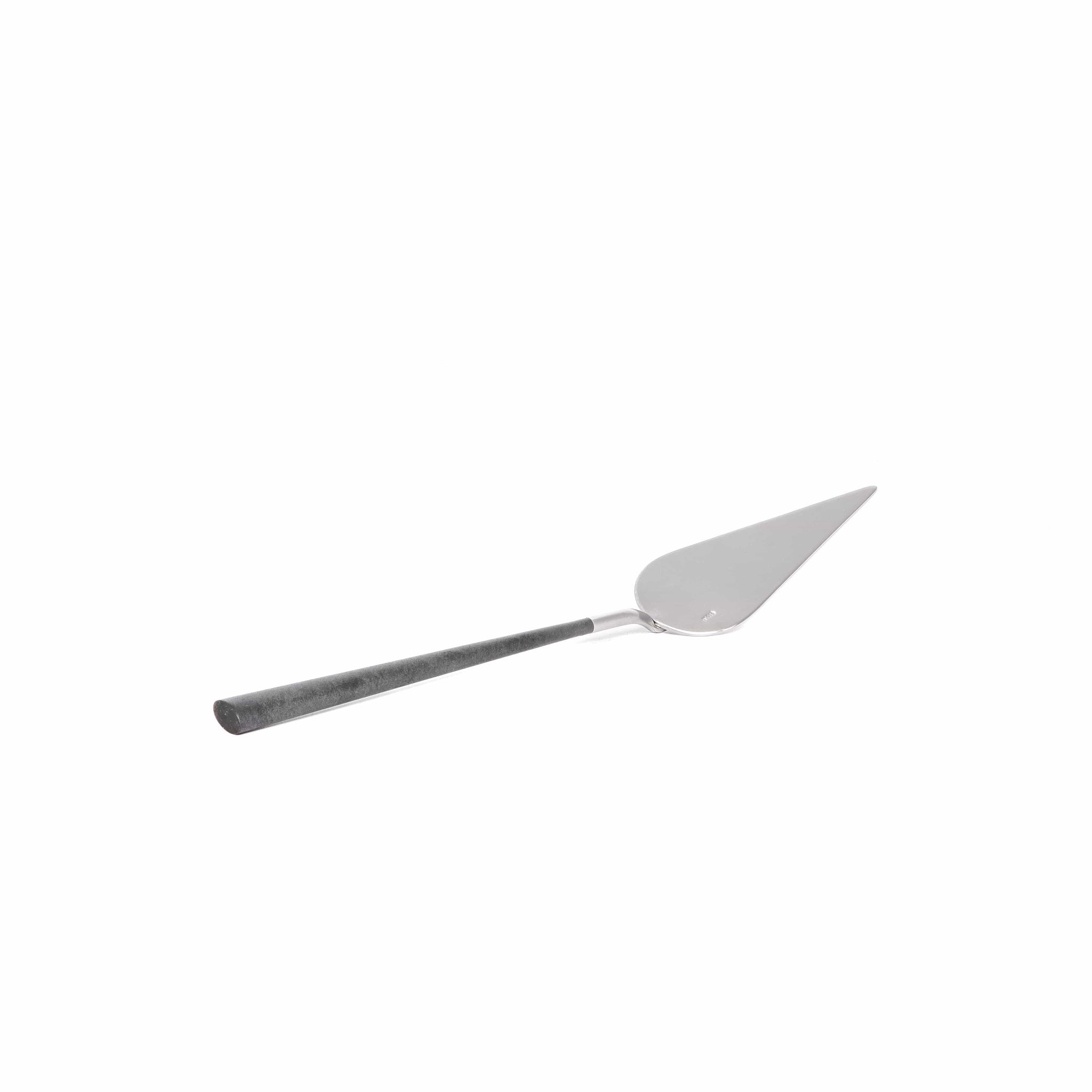 قالب كيك بيلو إينوكس نيو أسود مع فضي مصقول - علبة هدايا